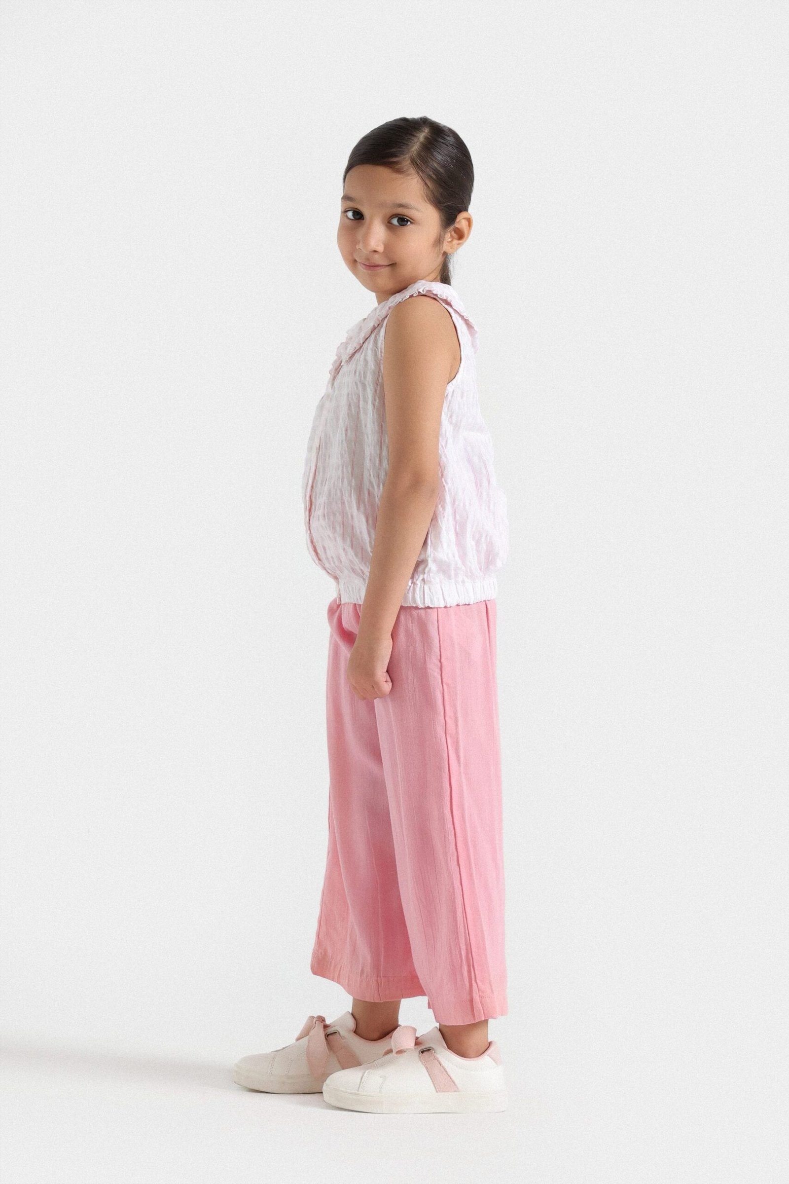 Peter Pan Collar Shirt - Image 4
