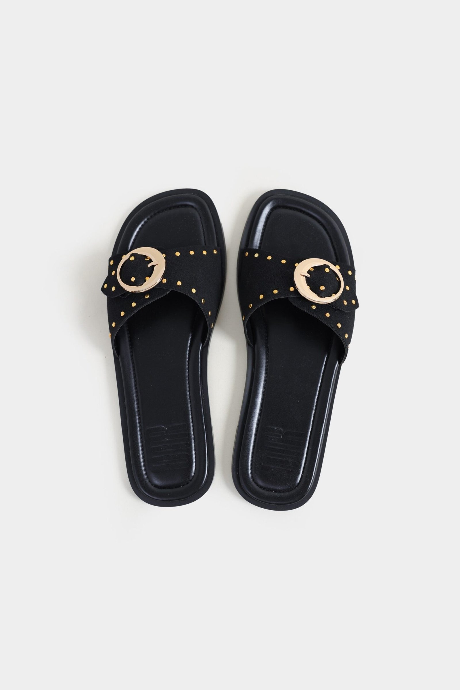 Buckle Flats