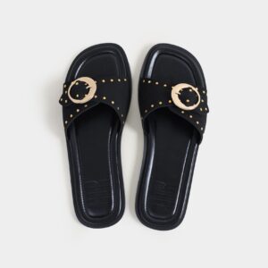 Buckle Flats