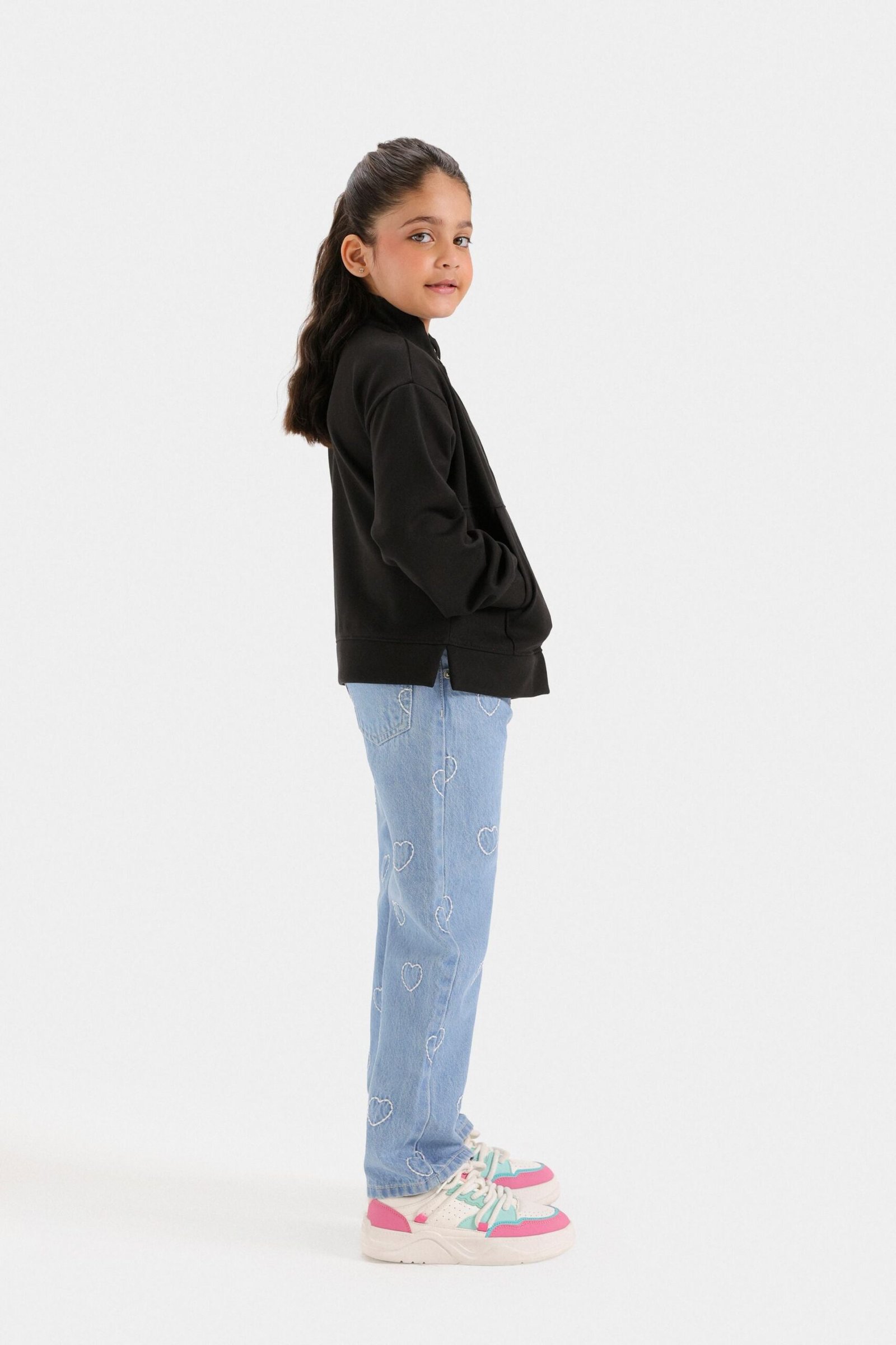 Graphic Quarter Zip-Up Sweatshirt - Image 11