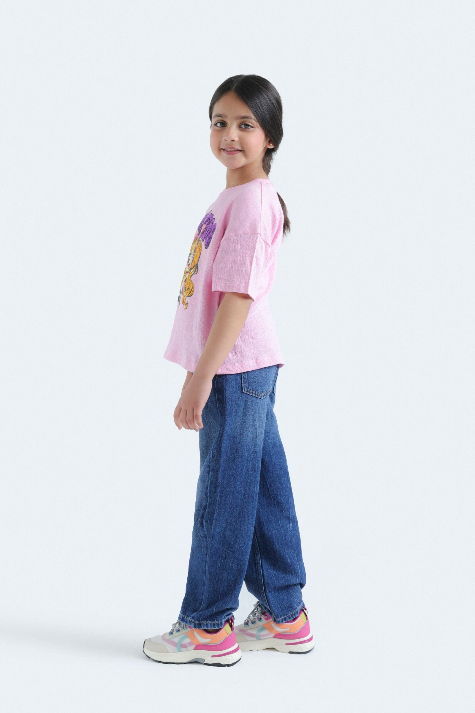 Boyfriend Fit Jeans - Image 6