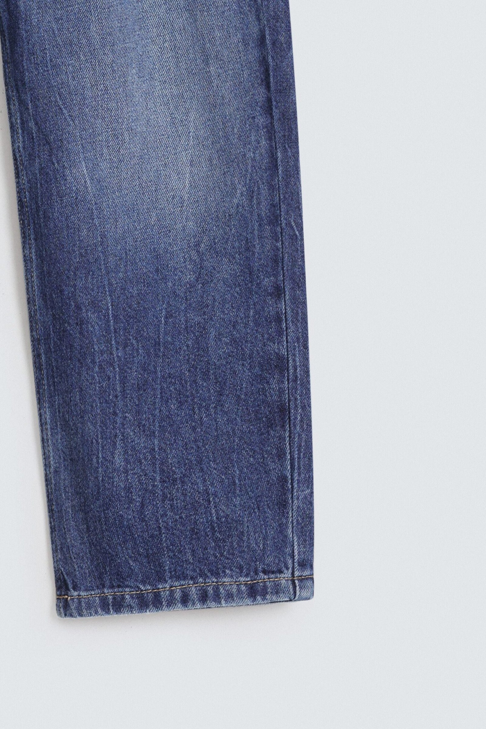 Boyfriend Fit Jeans - Image 3