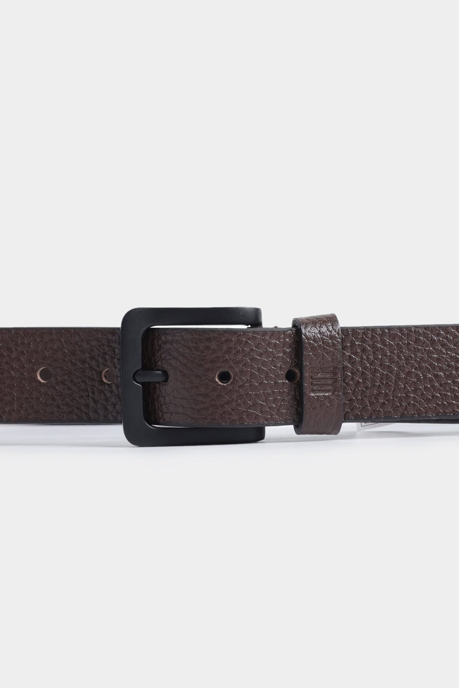 Textured Leather Belt - Image 3