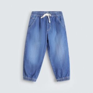 Relaxed Fit Jogger Jeans