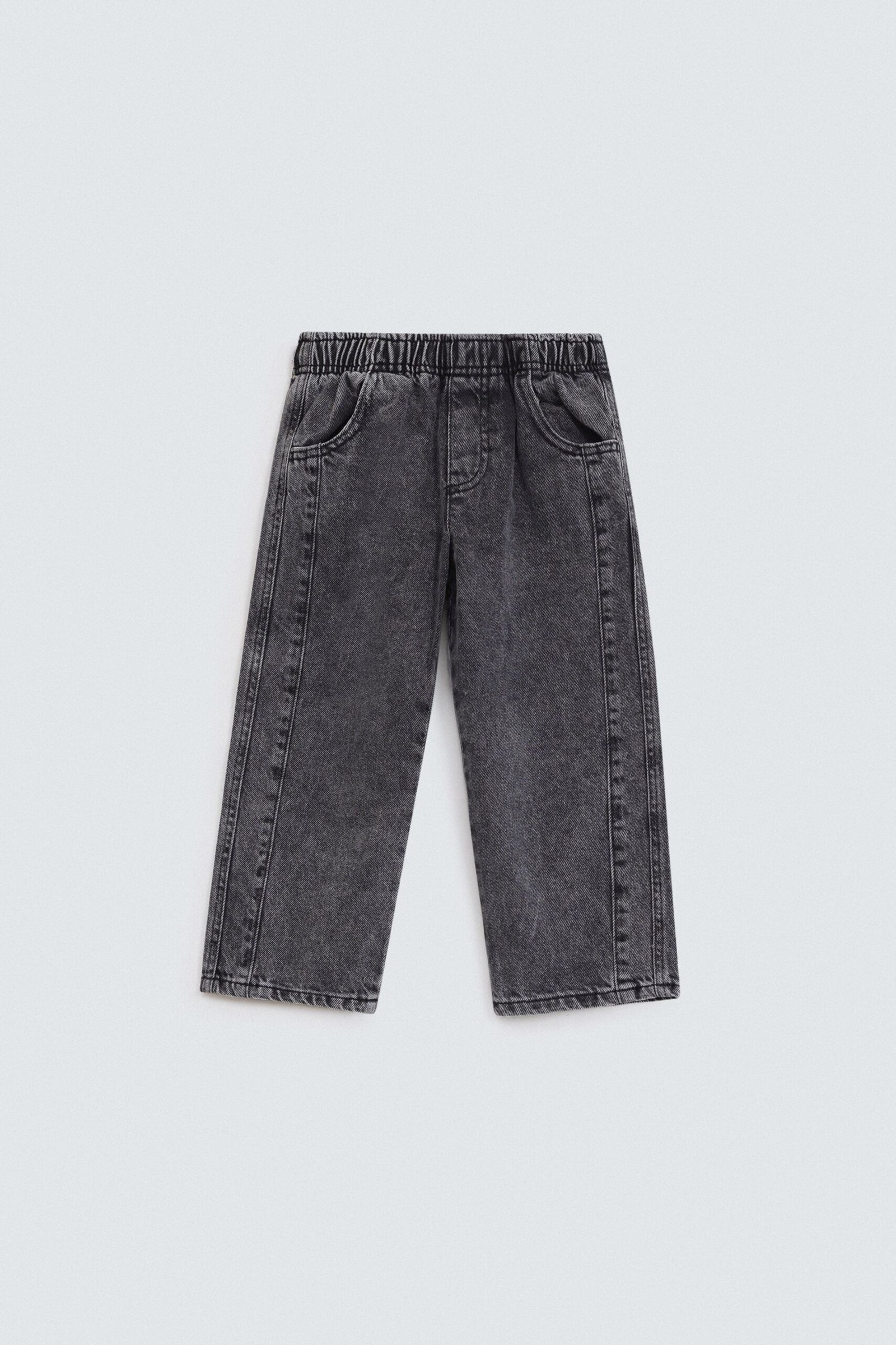 Relaxed Fit Jeans