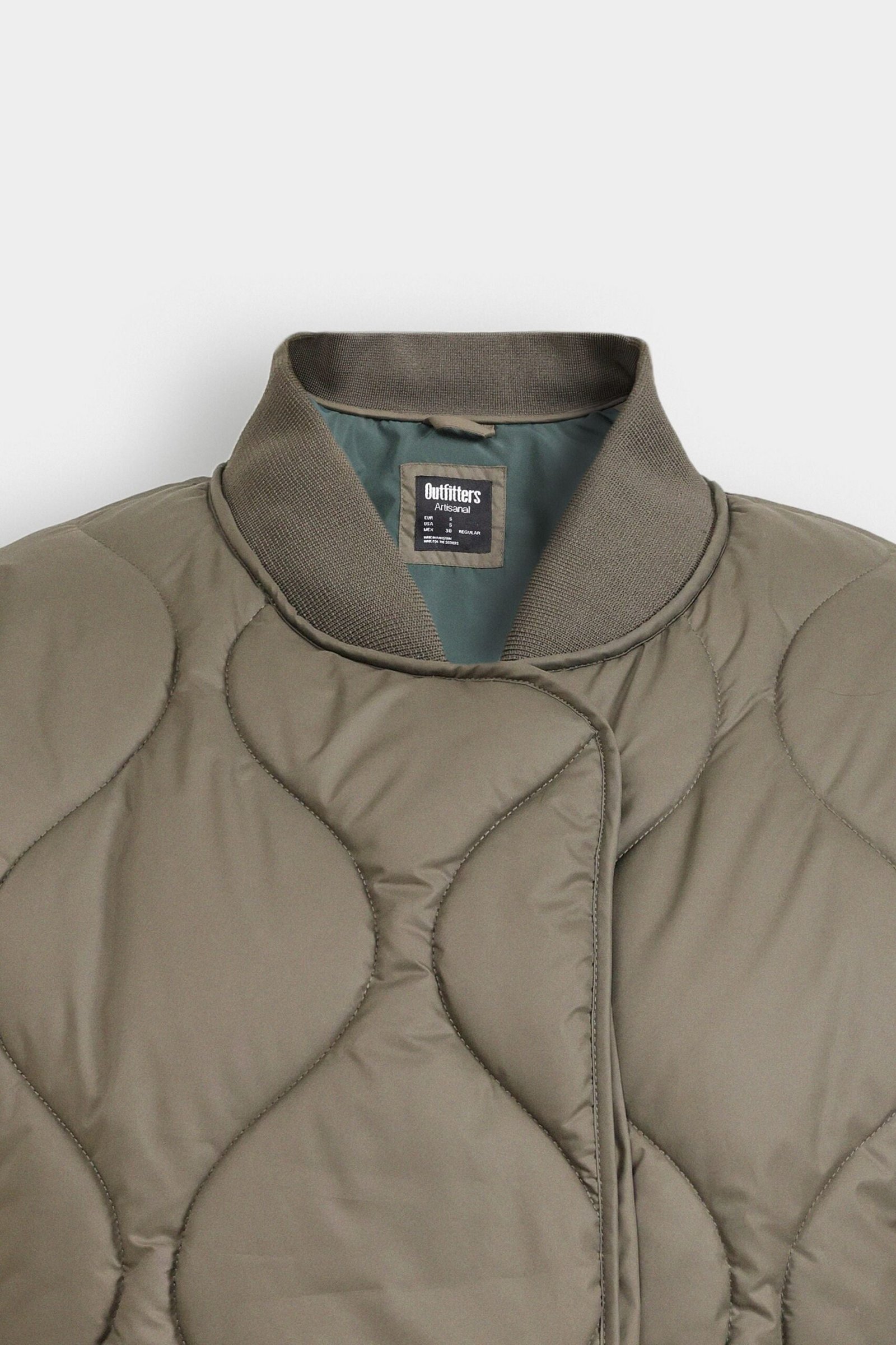Cropped Quilted Puffer Jacket - Image 7
