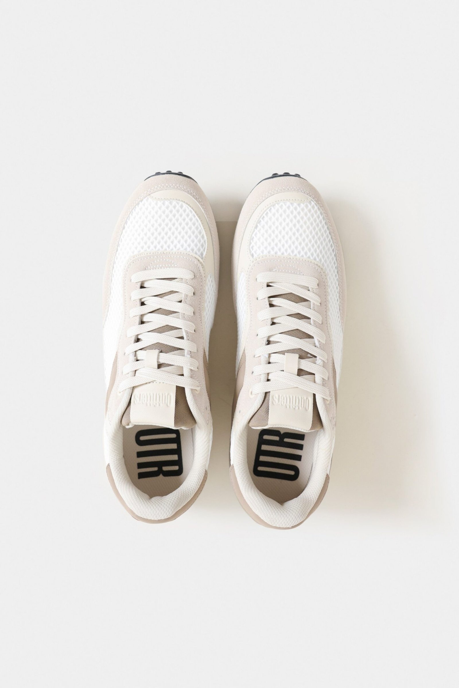Contrast Mesh Sneakers - Image 3
