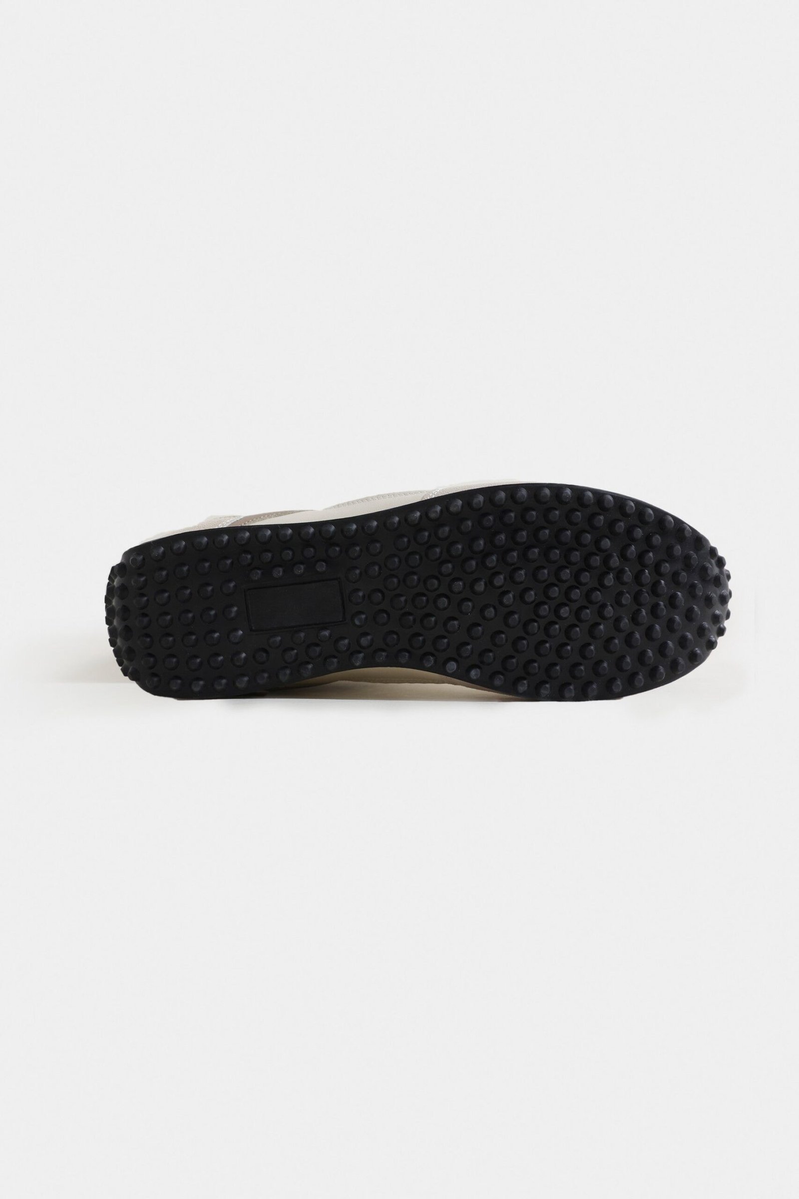 Contrast Mesh Sneakers - Image 6
