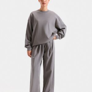 Basic Cropped Sweatshirt