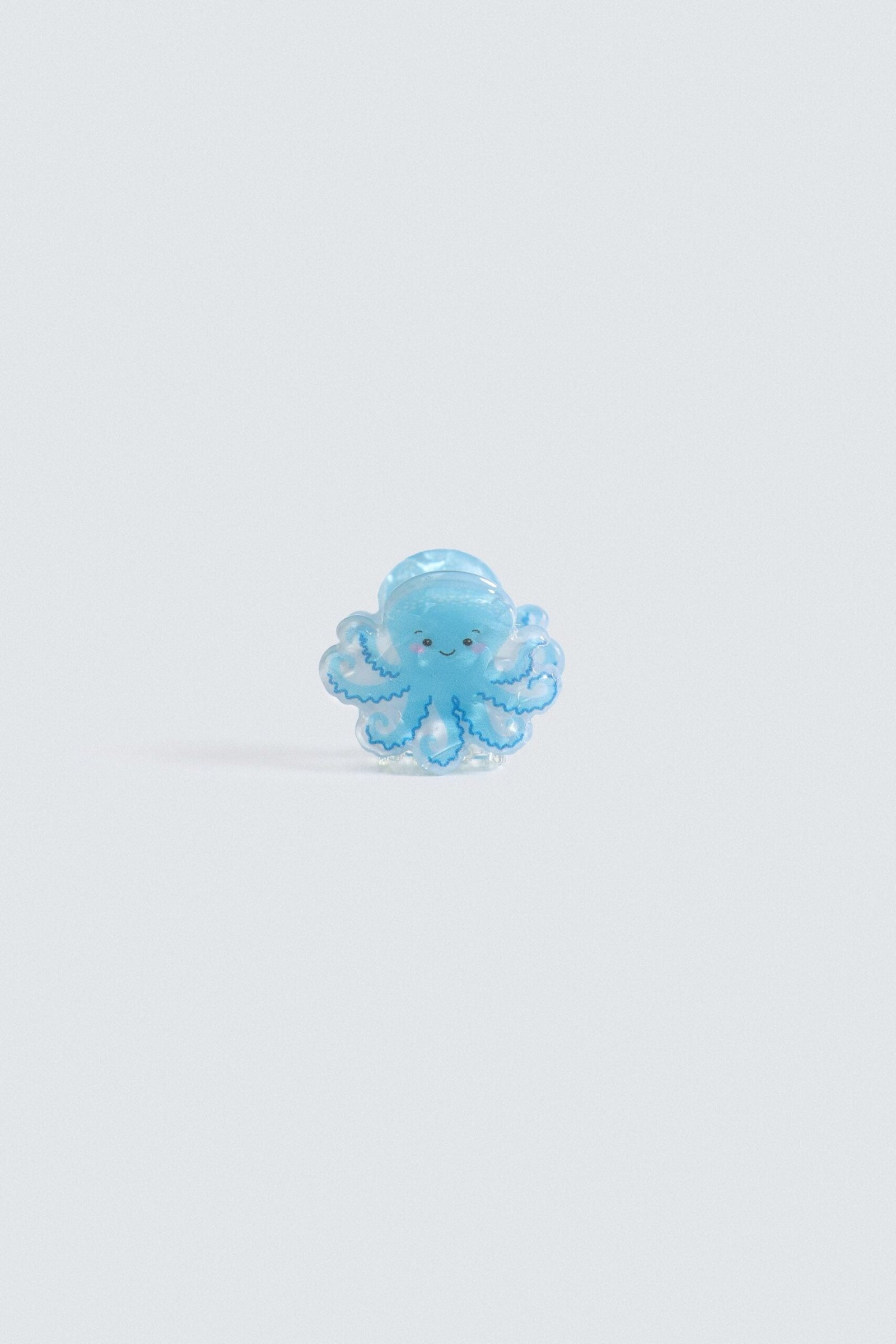 Pack of 8 Hair Clips - Image 7