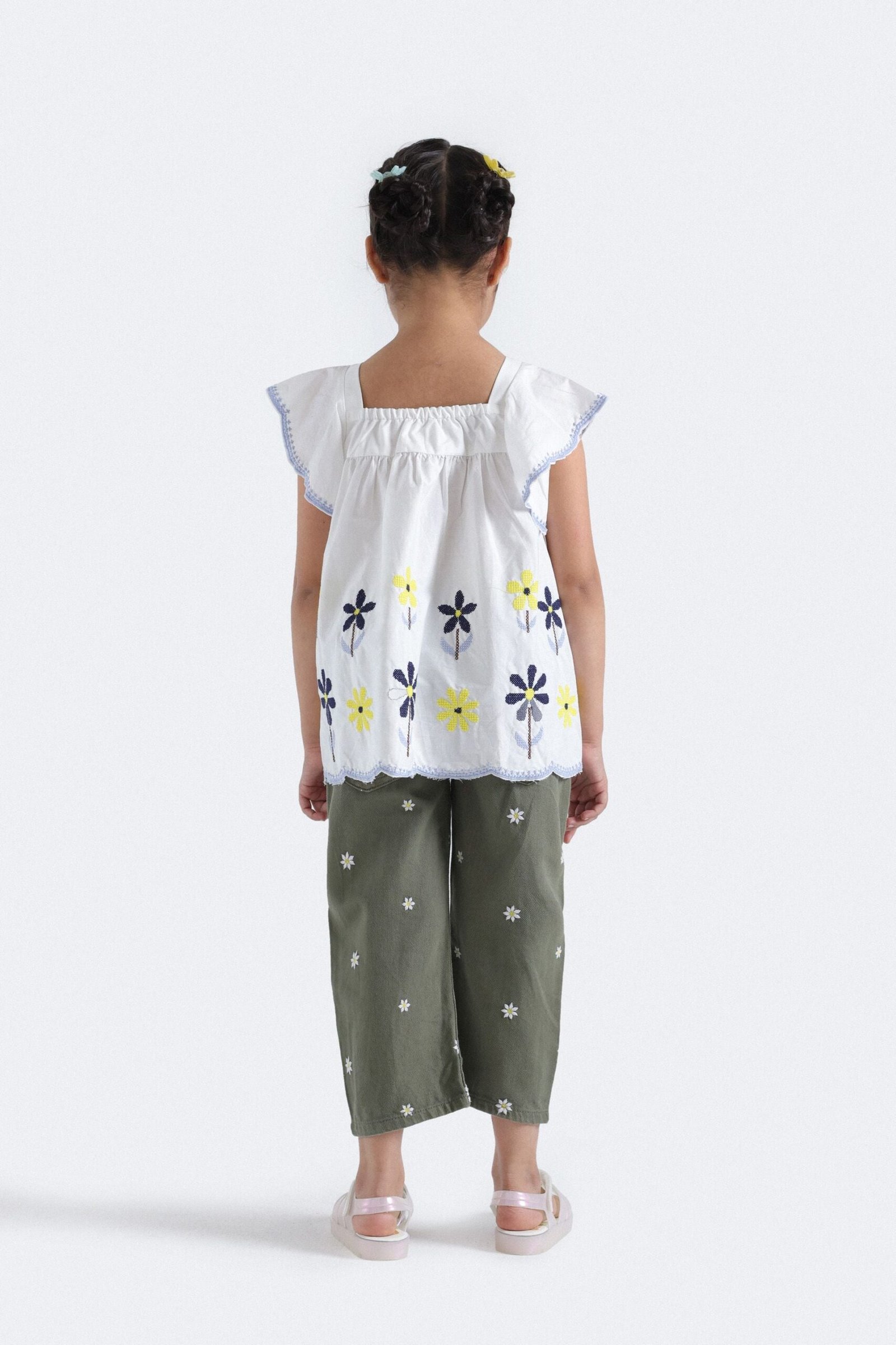 Embroidered Blouse With Ruffle Sleeves - Image 6