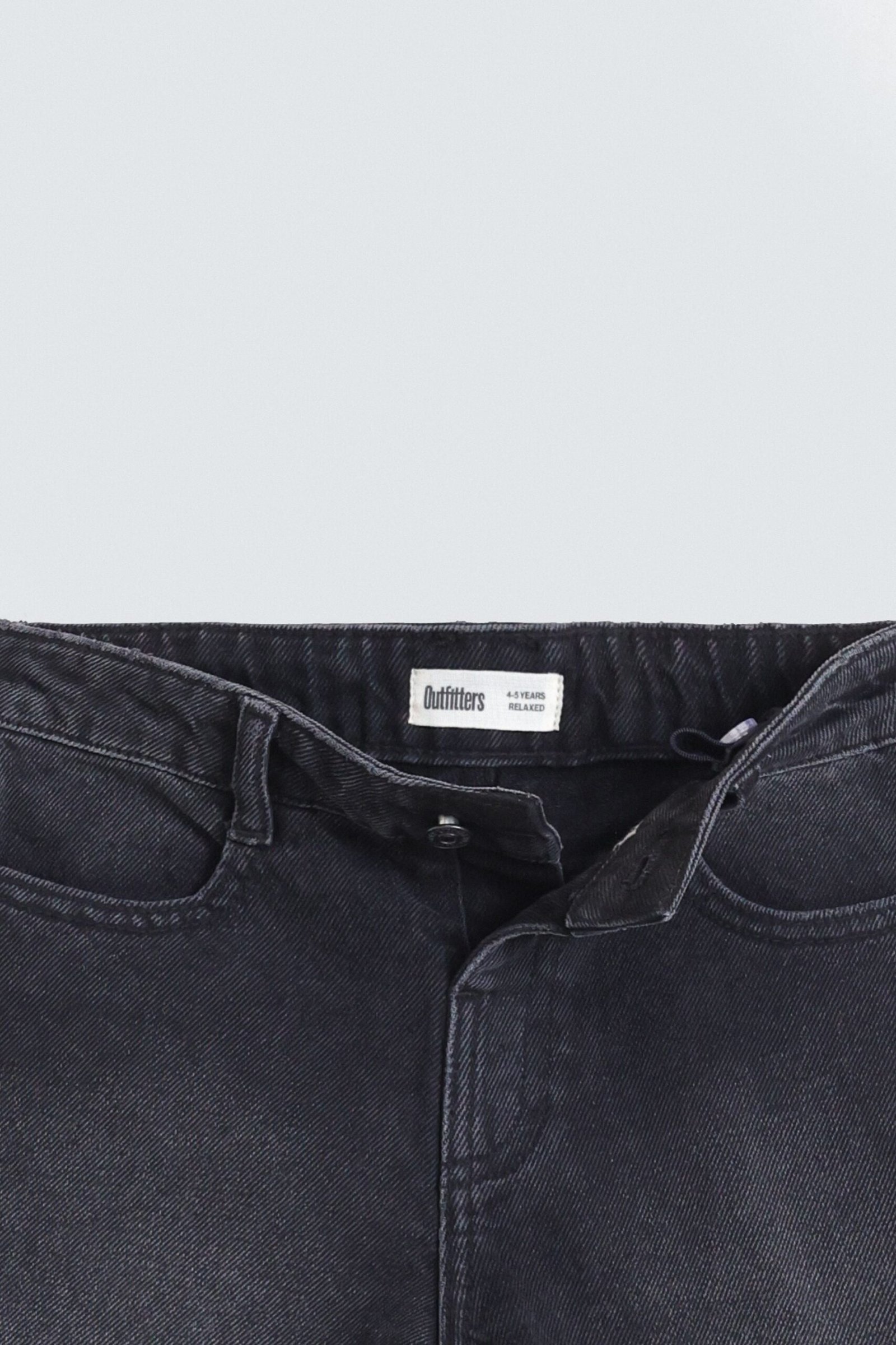 Denim Shorts With Frayed Hem - Image 2