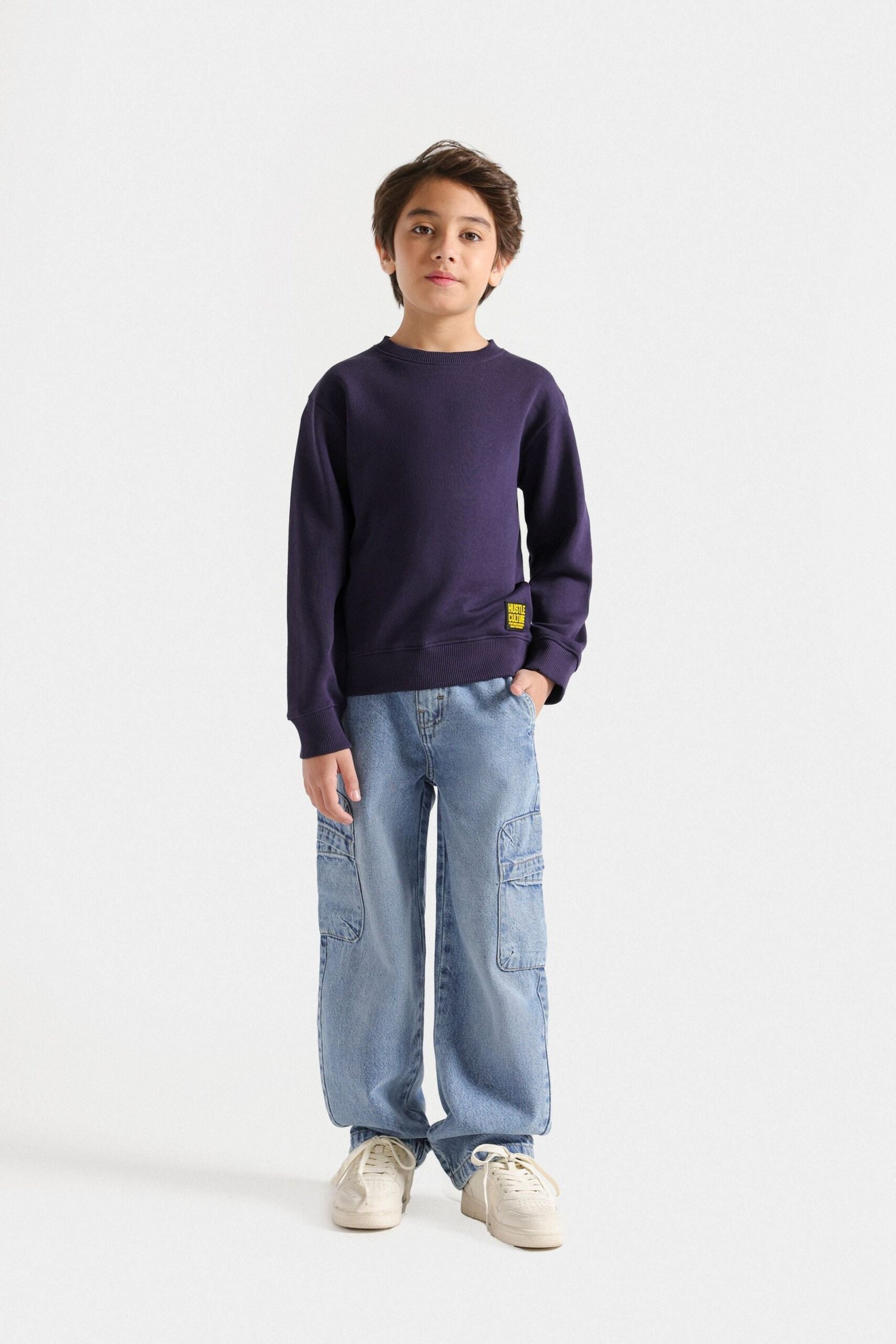 Basic Sweatshirt - Image 14