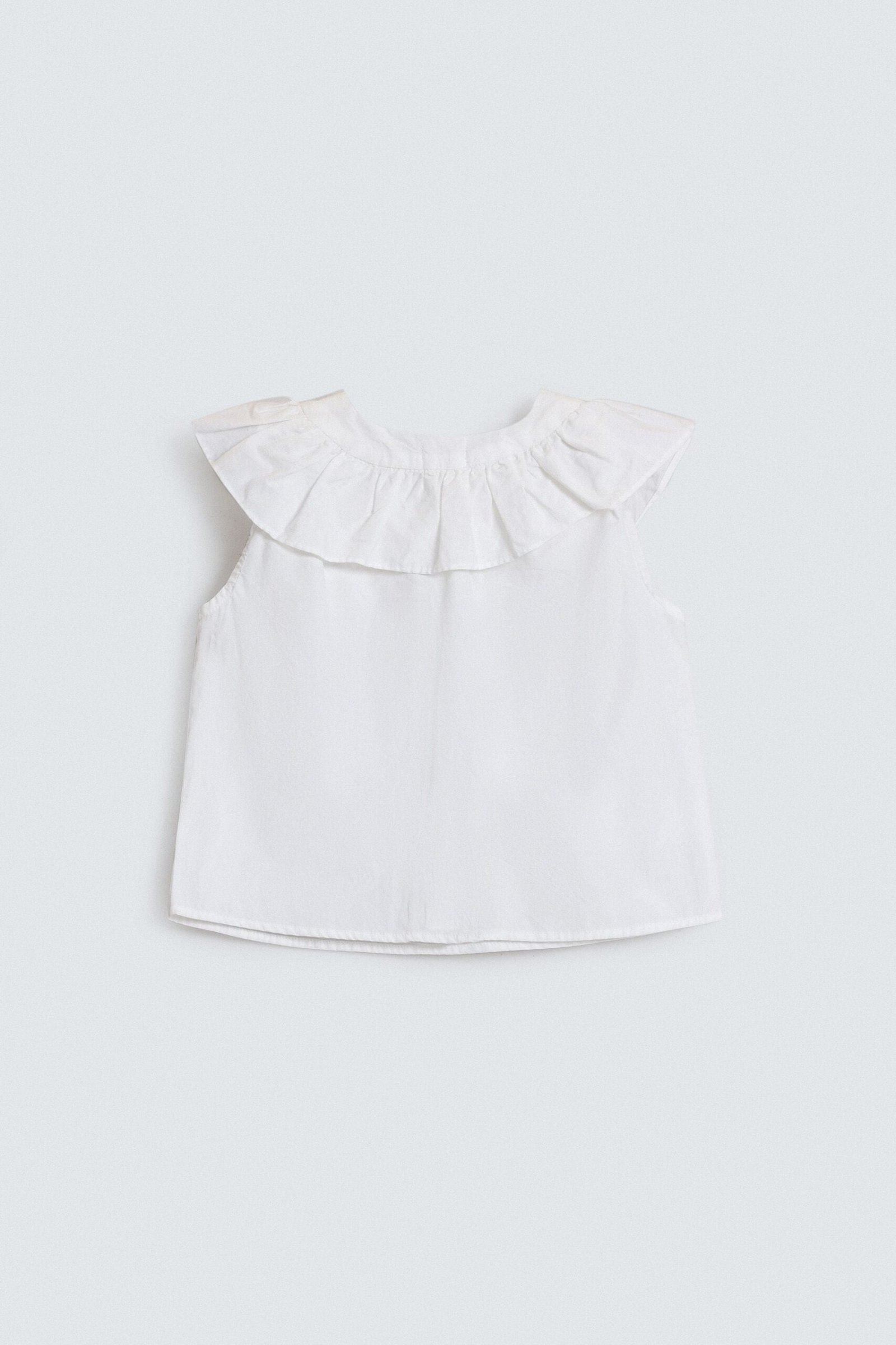 Cropped Shirt With Ruffle Detail - Image 3