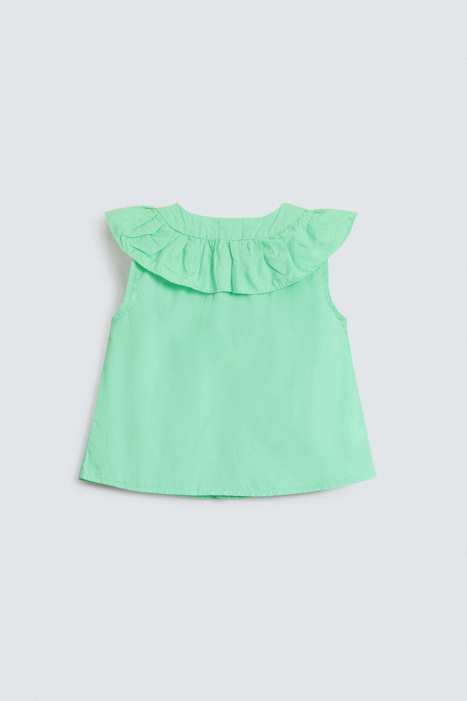 Cropped Shirt With Ruffle Detail - Image 9