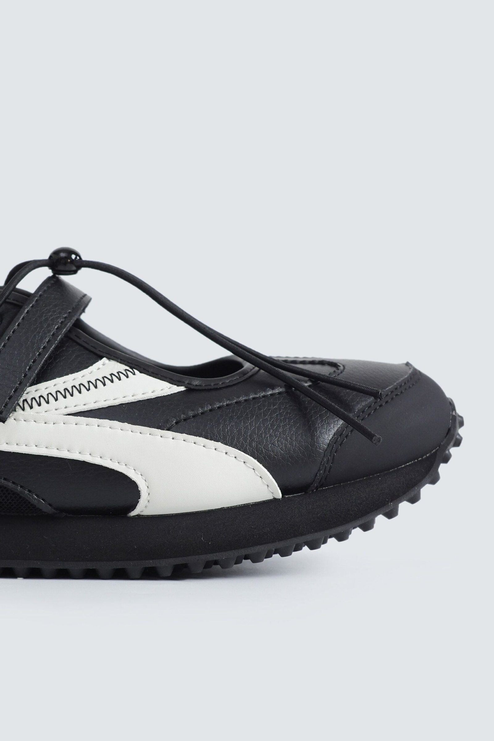 Ballet Trainers - Image 4
