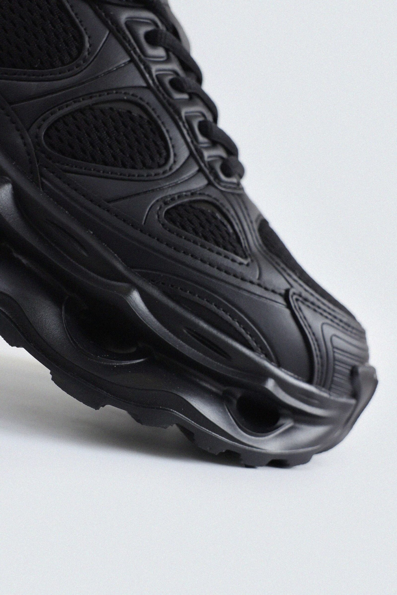 Multi-Piece Mesh Sneakers - Image 3