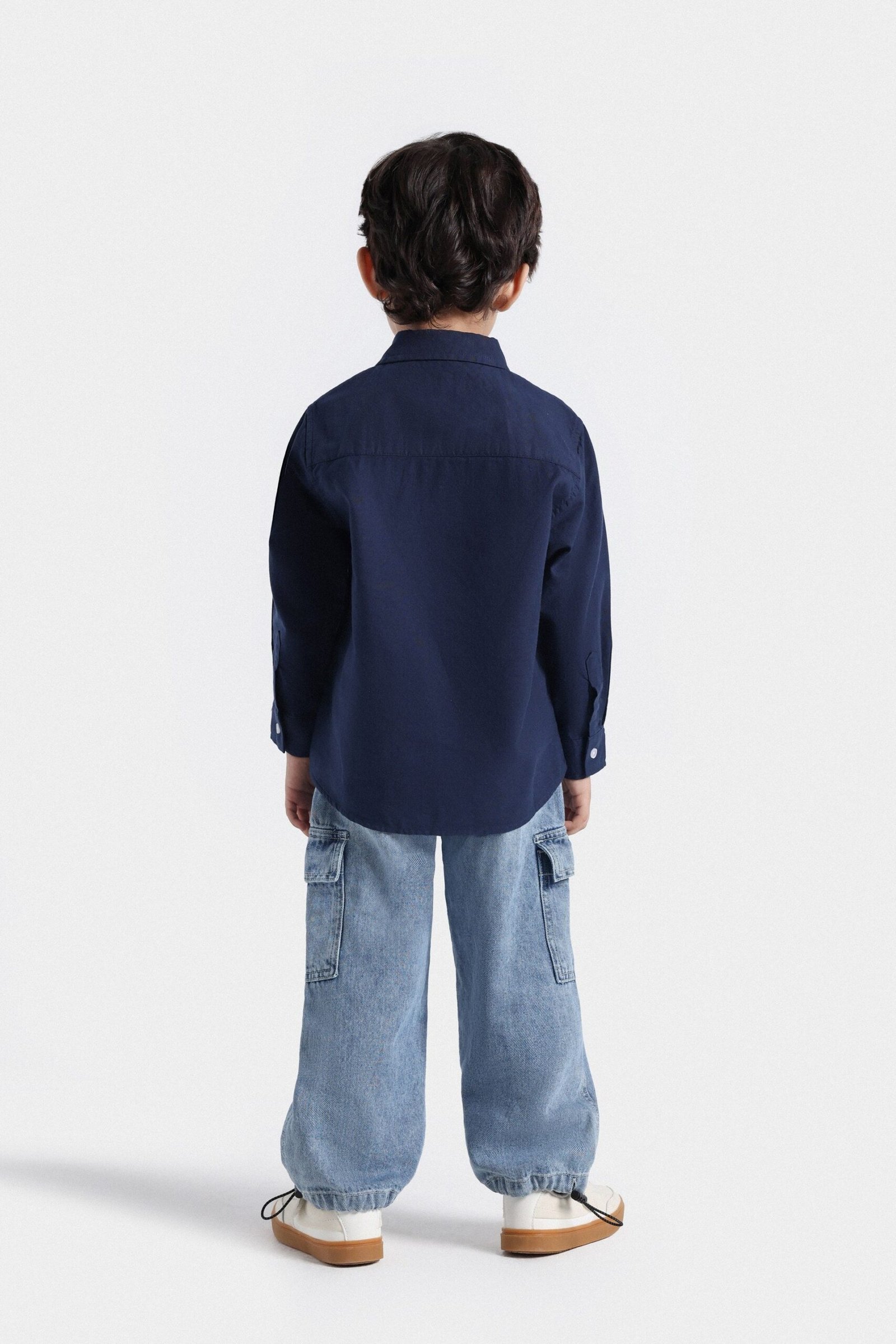 Basic Oxford Shirt - Image 10