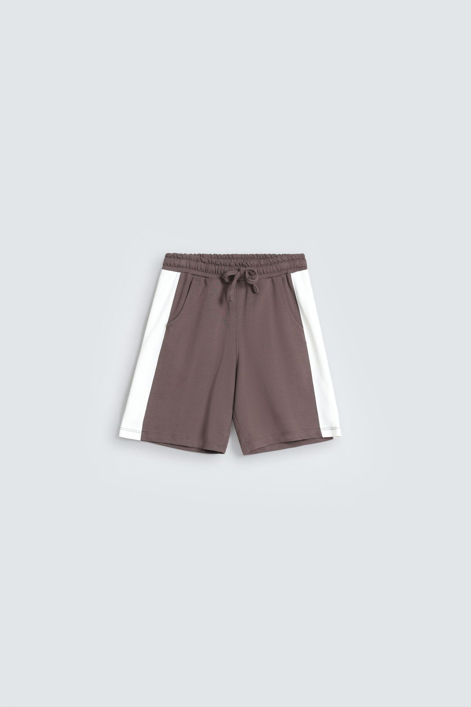 Knit Shorts With Side Contrast Panel