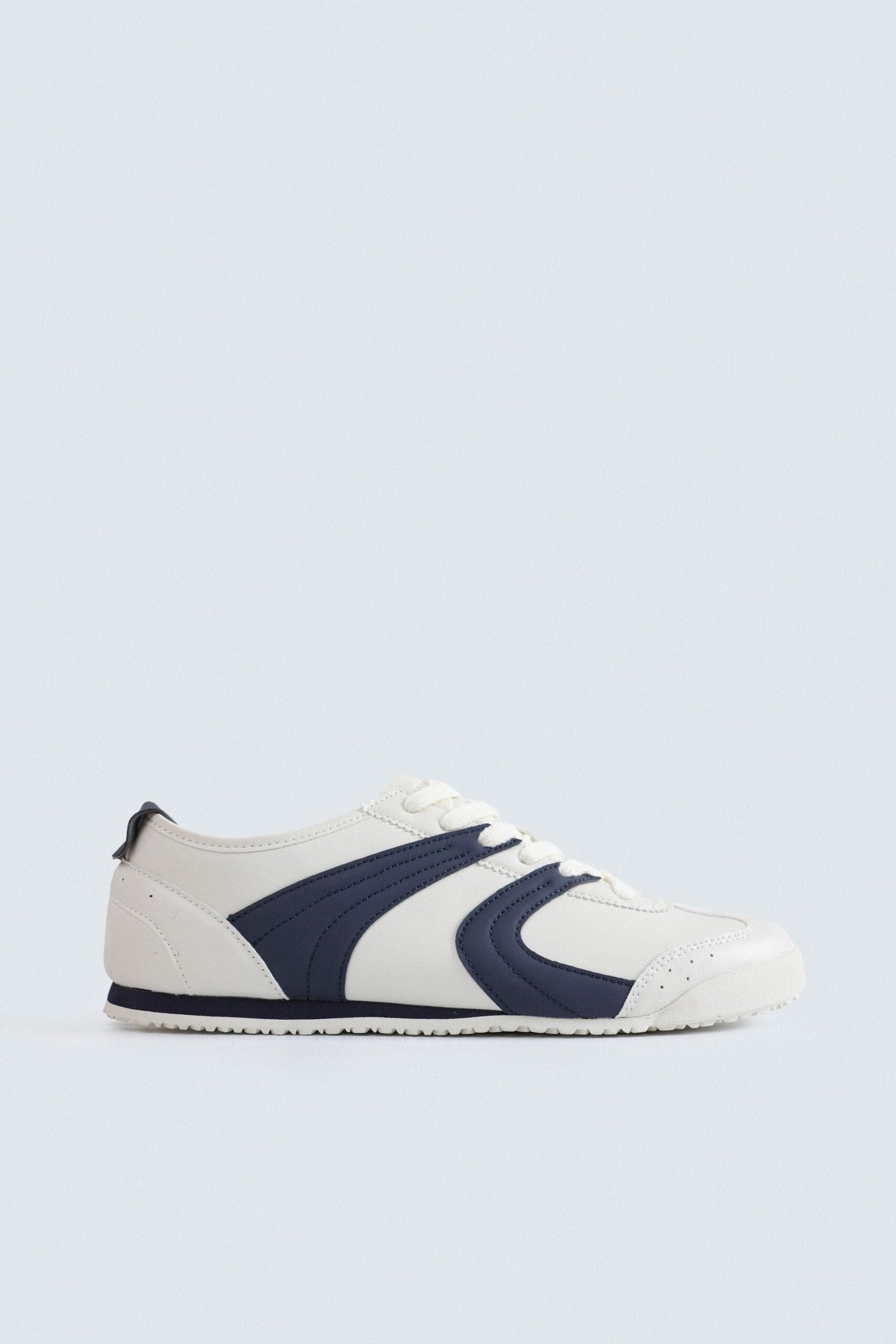 Multi-Piece Contrast Trainers - Image 7