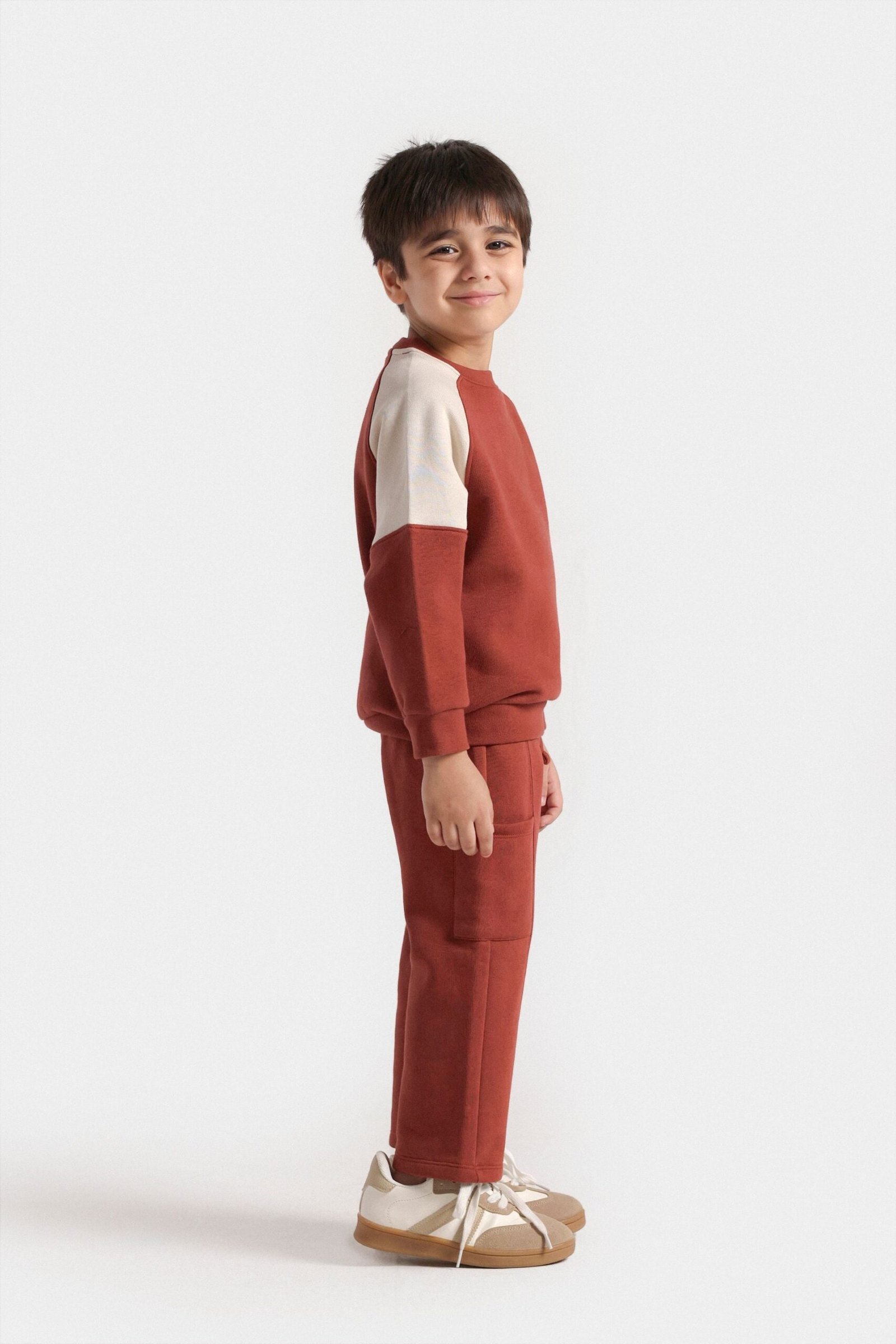 Relaxed Fit Cargo Trousers - Image 5