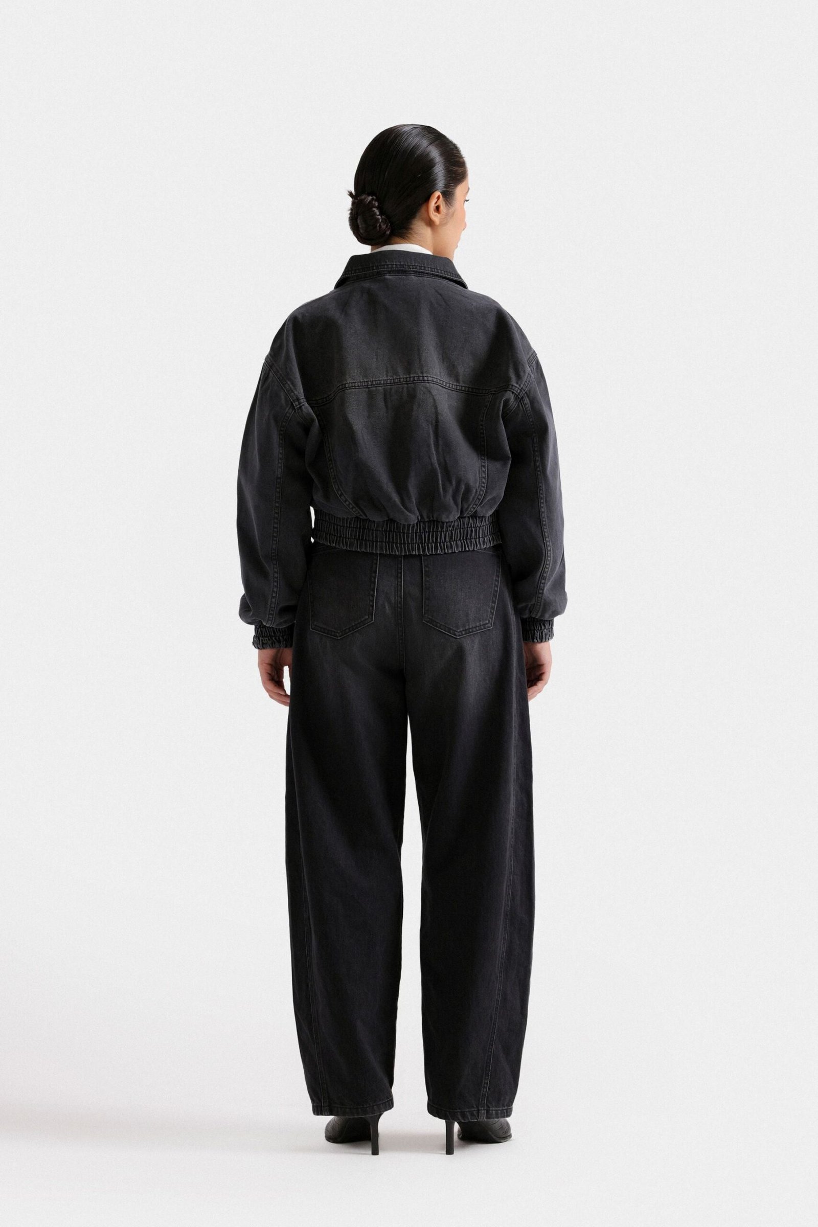Cropped Denim Trucker - Image 4