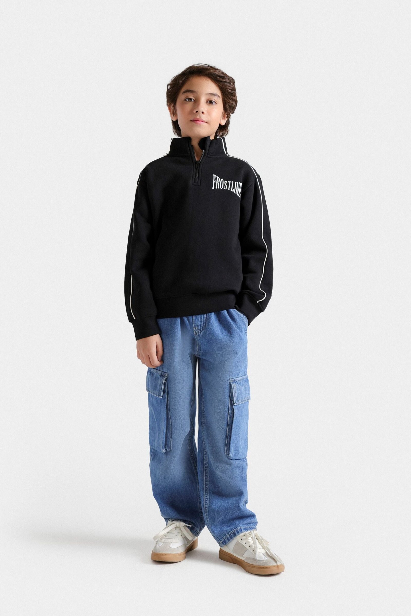 Embroidered Quarter Zip-Up Sweatshirt - Image 4