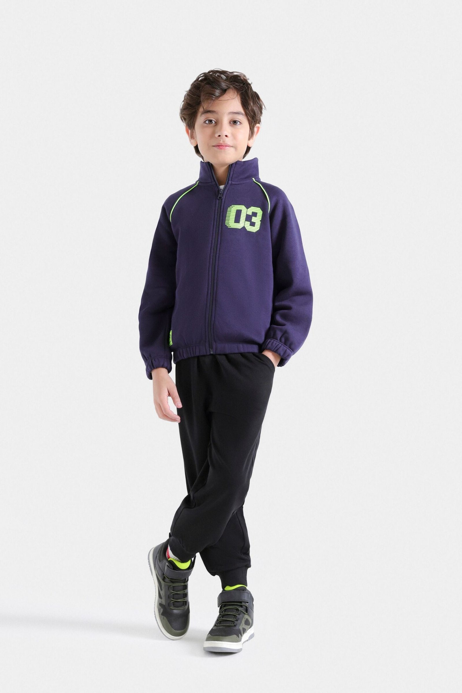 Varsity Raglan Zipper Sweatshirt - Image 4