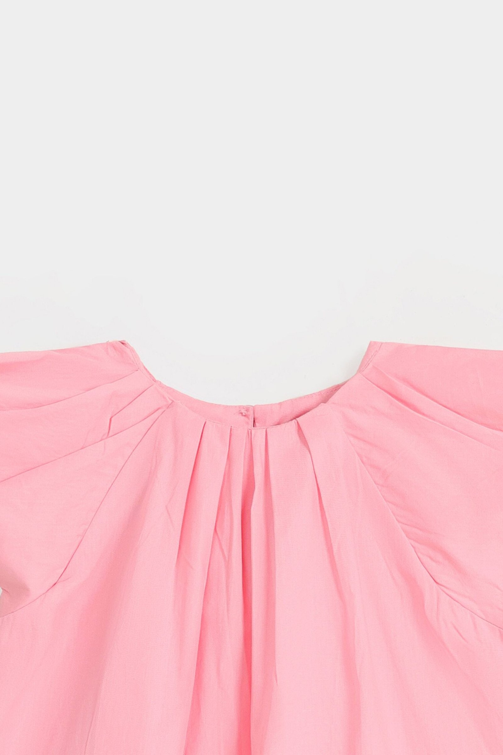 Sleeveless Blouse With Pleats Detail - Image 2