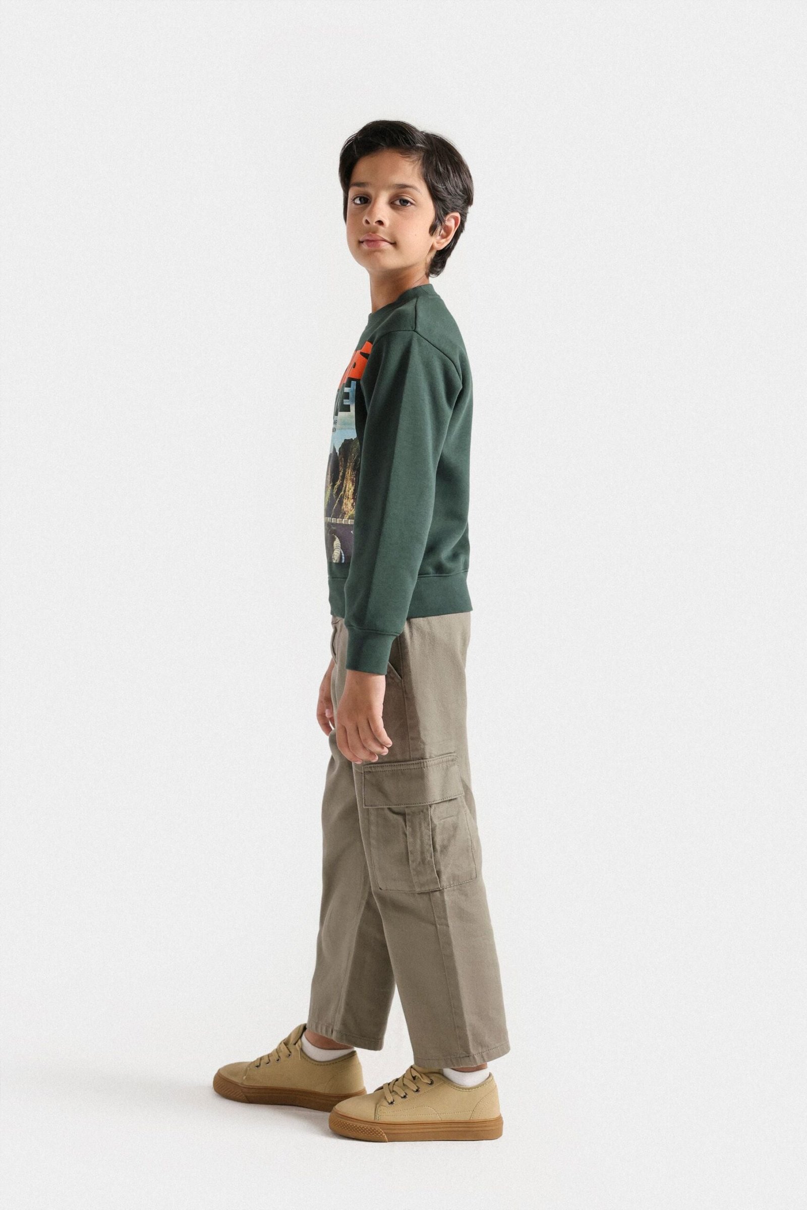 Graphic Sweatshirt - Image 5