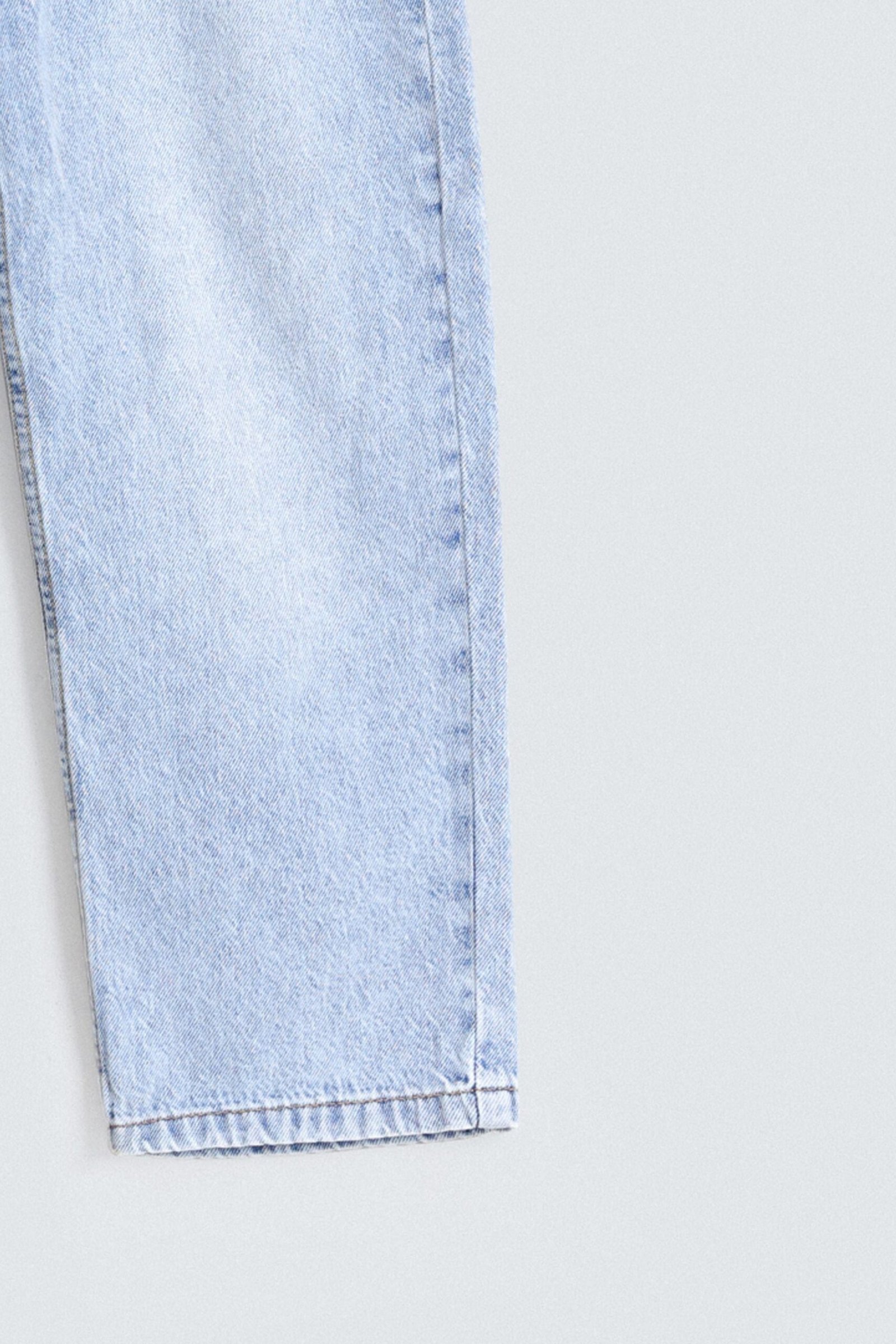 Loose Fit Jeans - Image 3