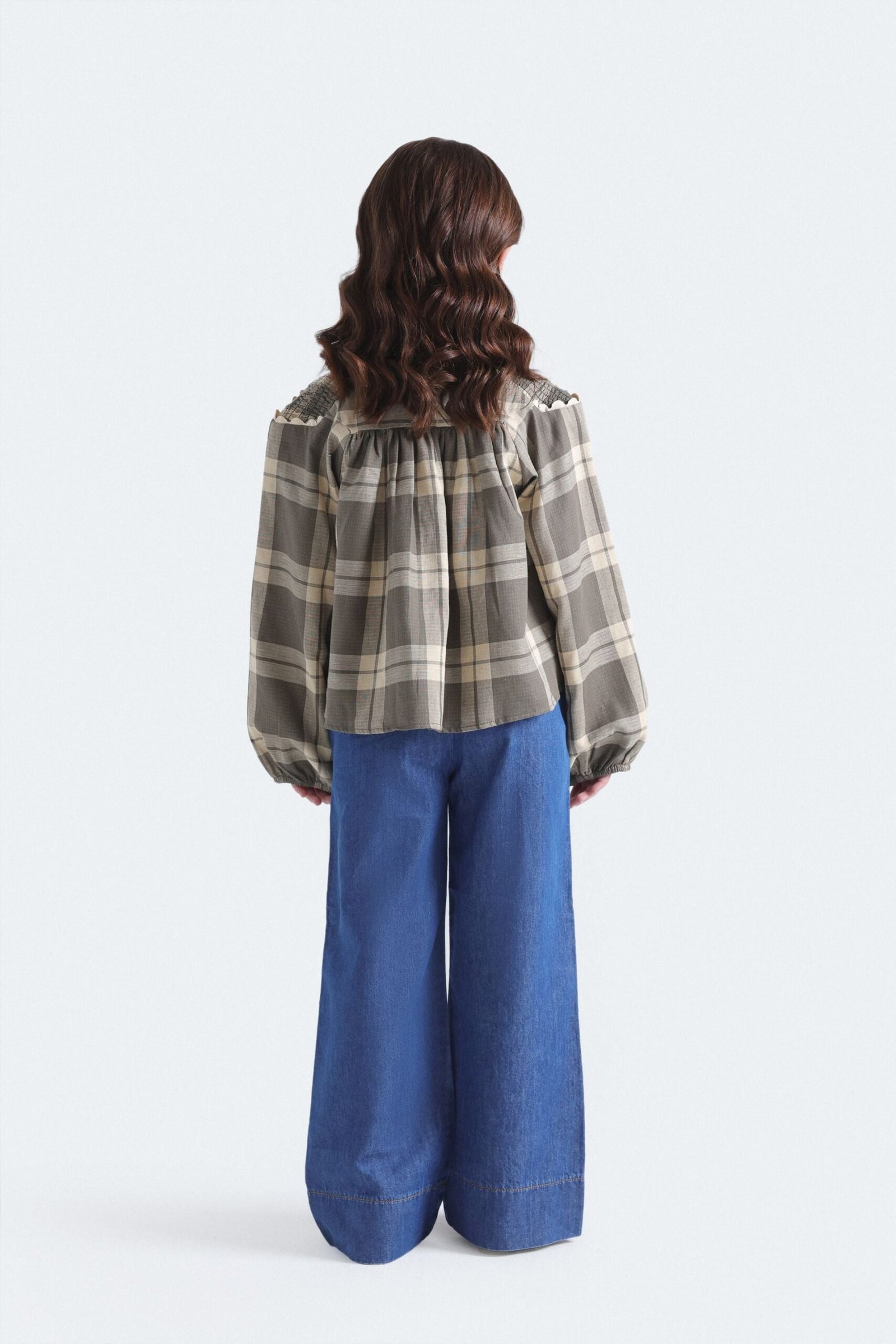 Cropped Checkered Shirt - Image 6