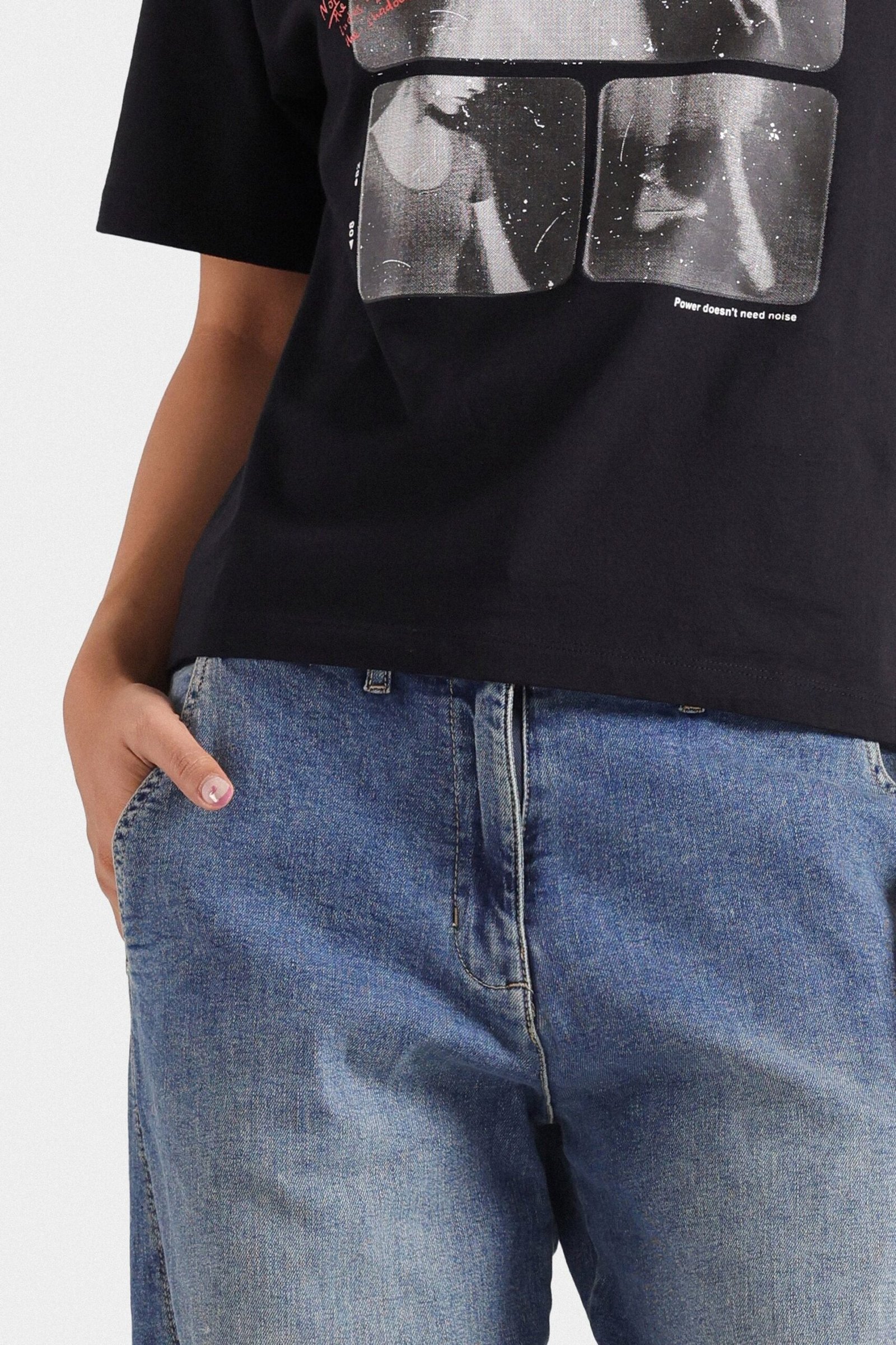 Barrel Leg Jeans - Image 2