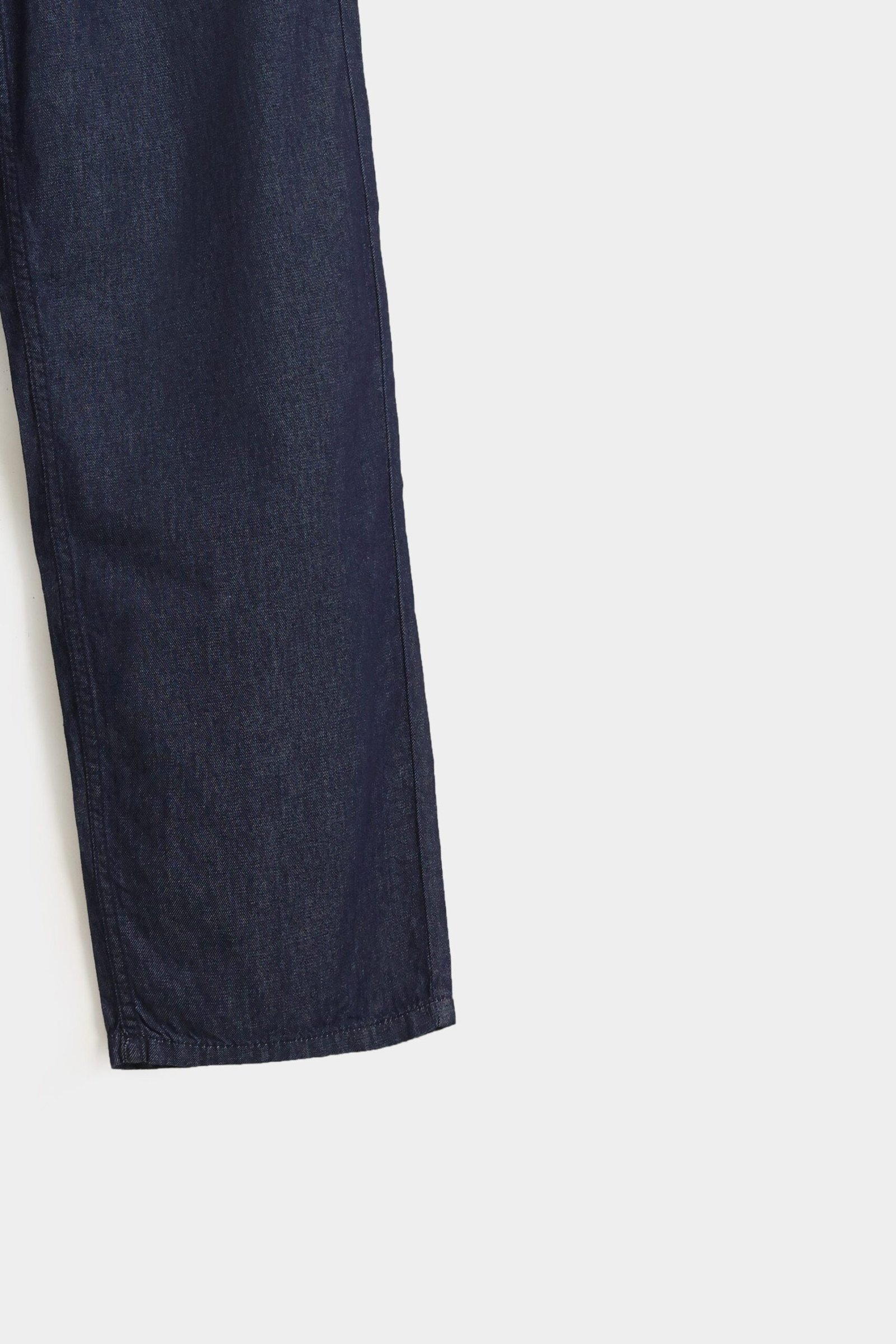 Loose Fit Jeans - Image 7