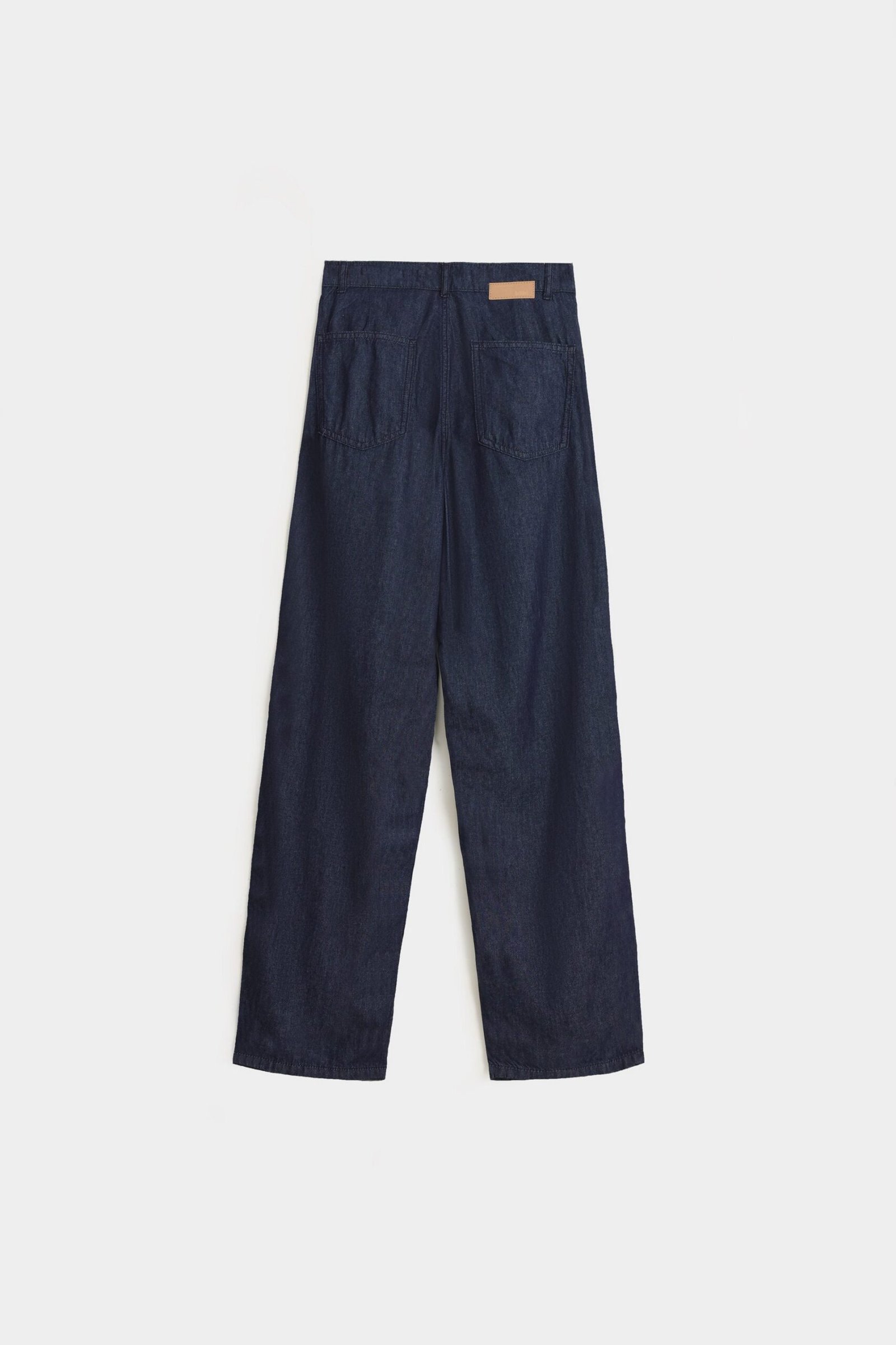 Loose Fit Jeans - Image 8