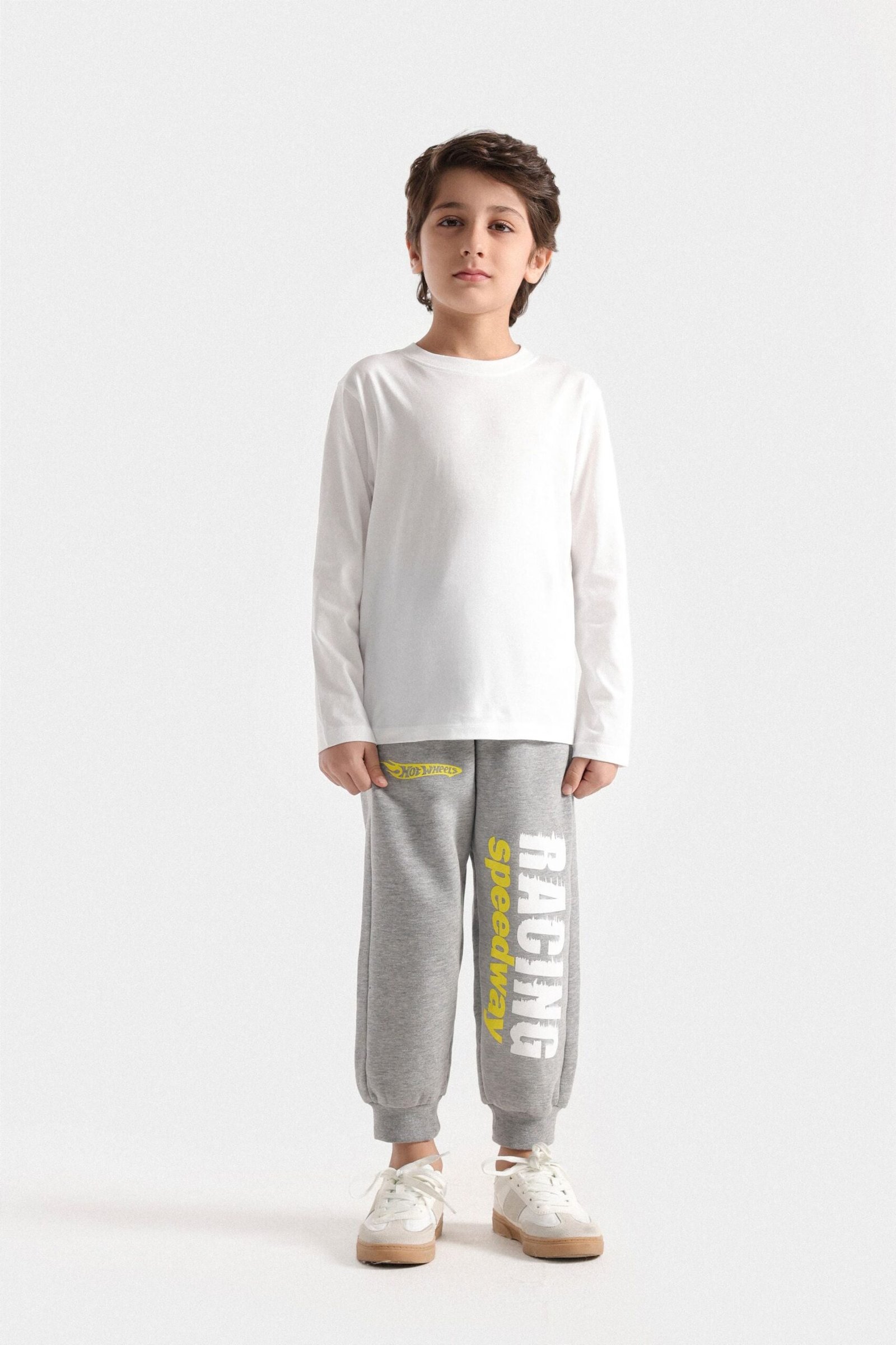 Graphic Knitted Jogger - Image 4