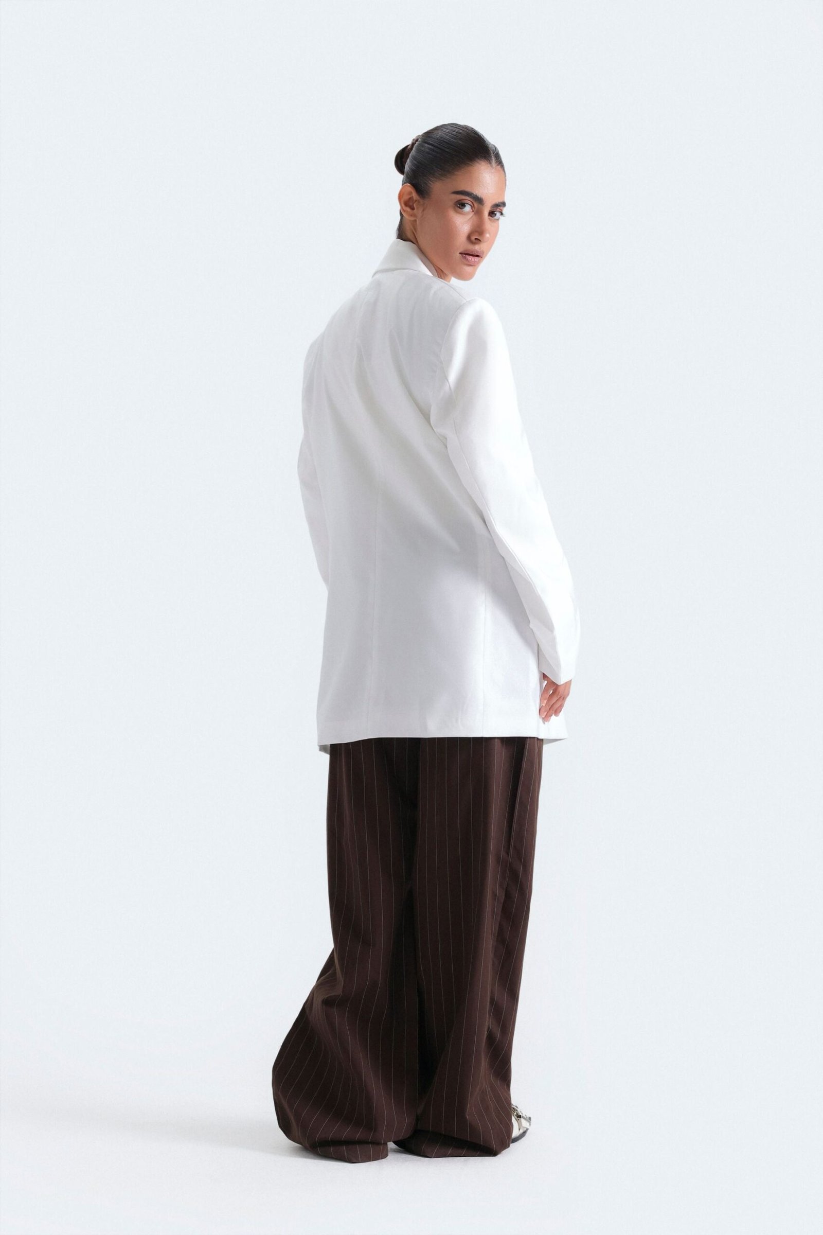 Notched Collar Blazer - Image 11