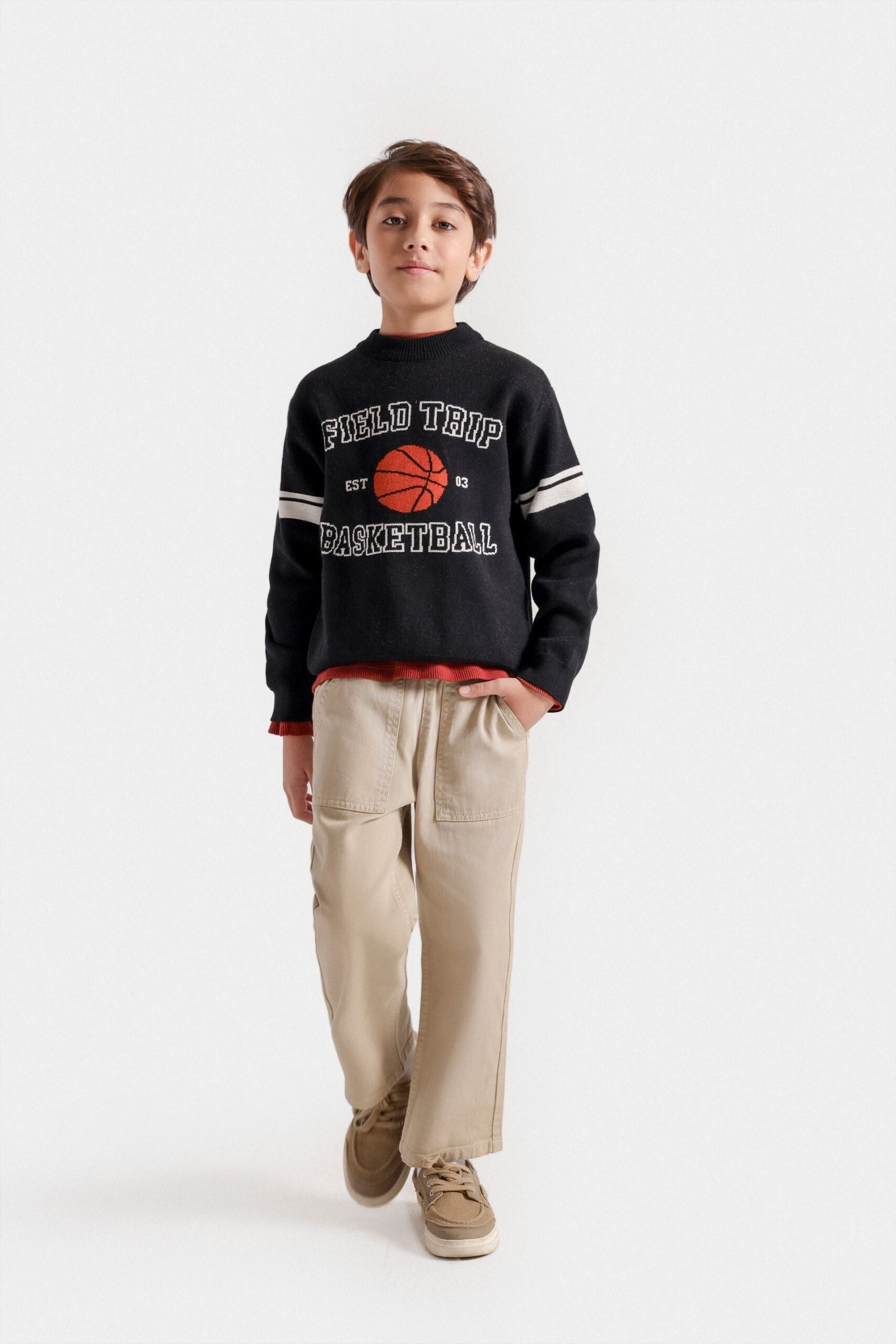 Non Denim Trousers - Image 8