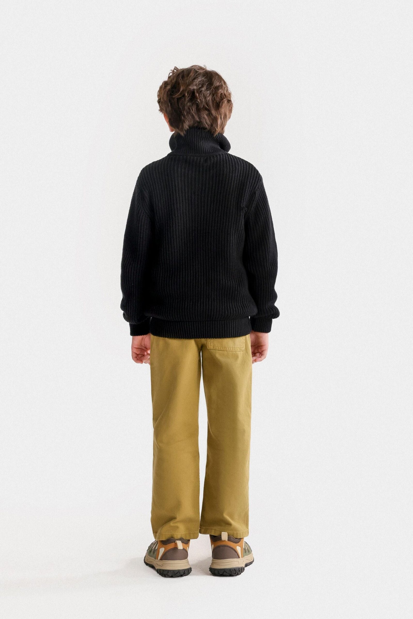 Non Denim Trousers - Image 6