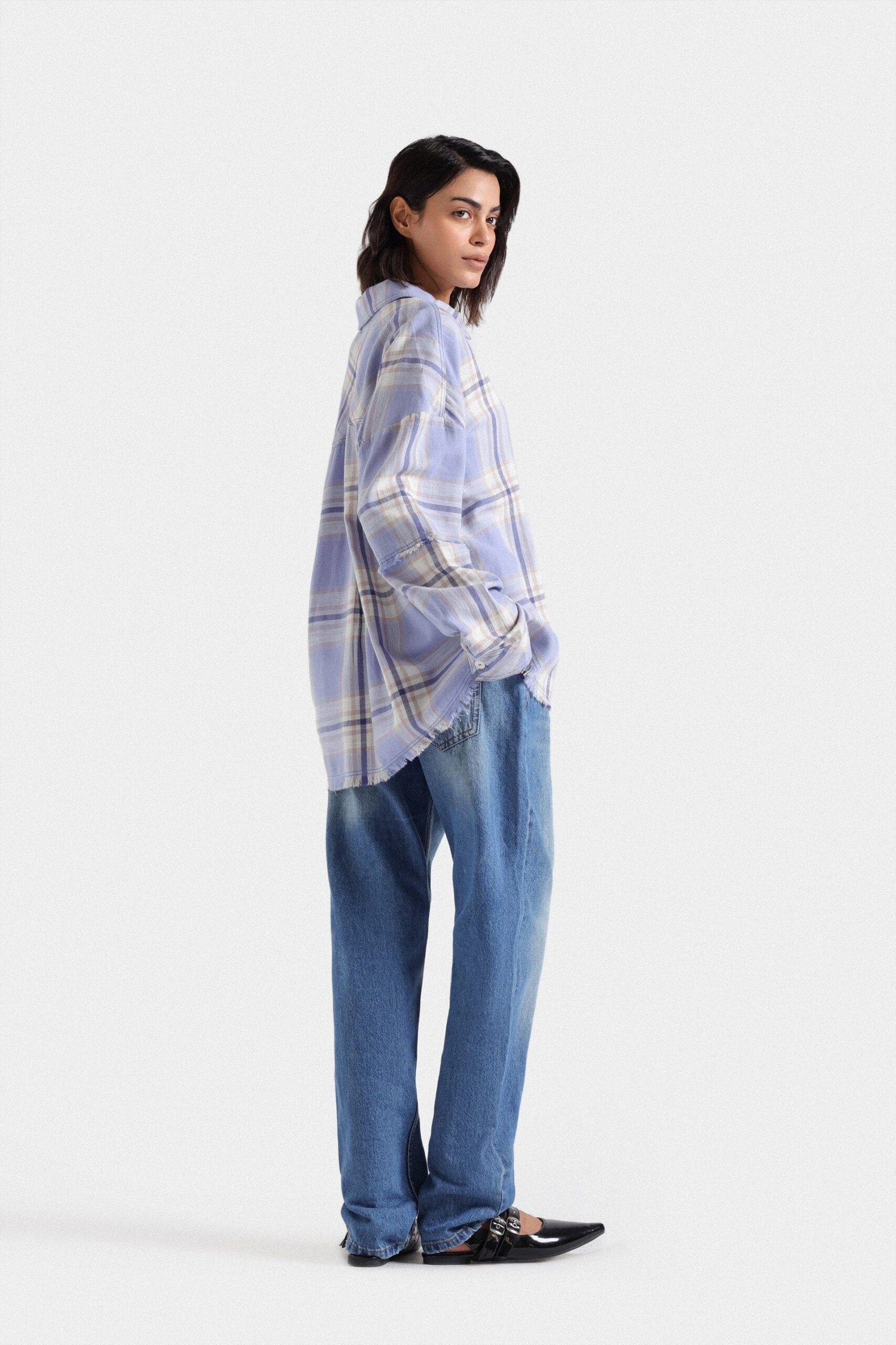 Mom Fit Jeans - Image 2