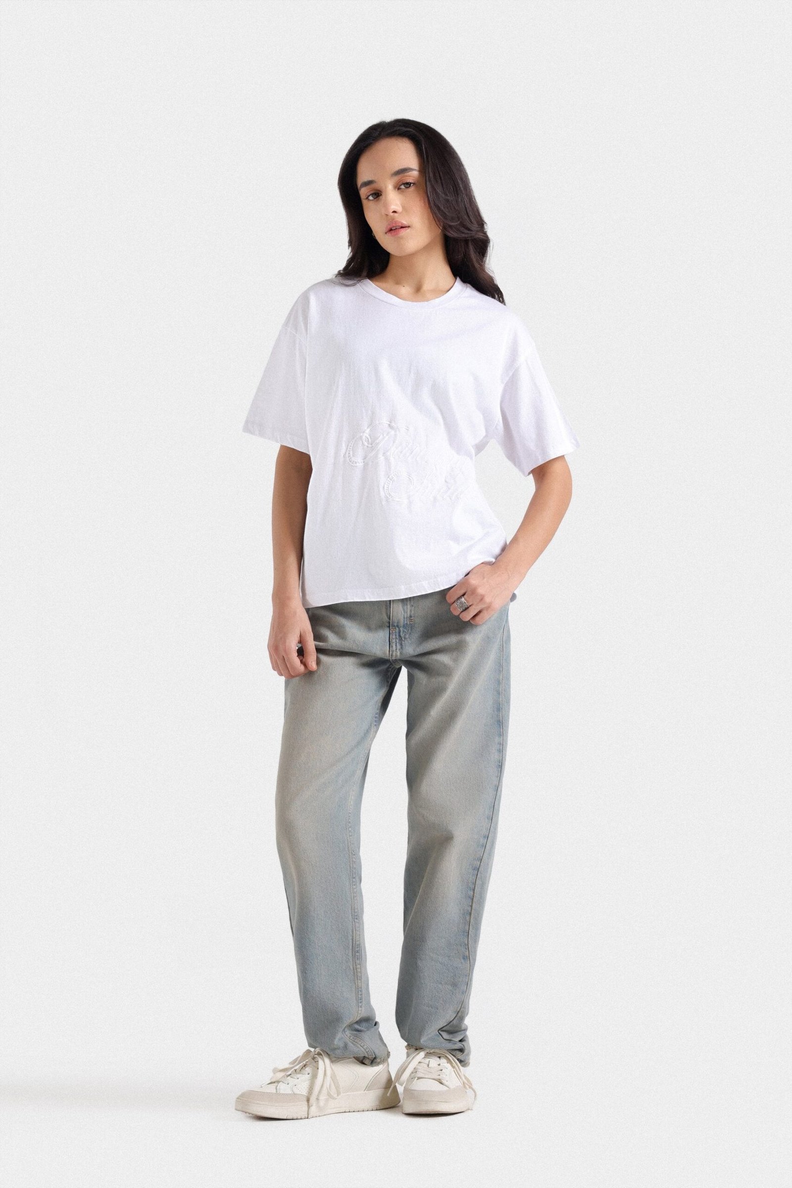 Mom Fit Jeans - Image 8