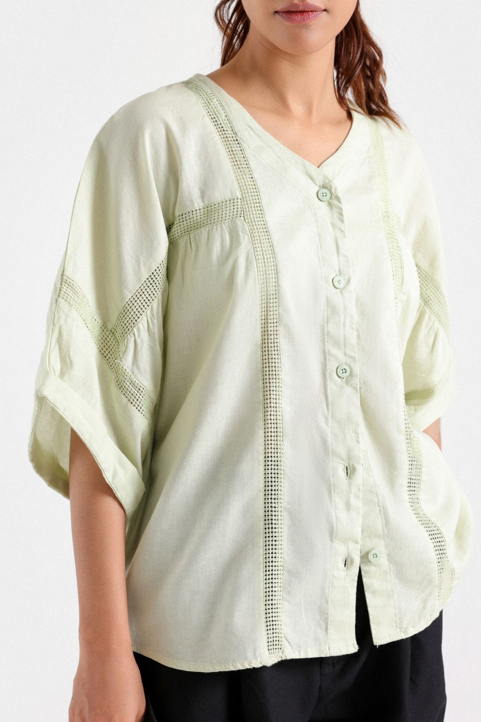Cropped Shirt With Lace Detail - Image 9