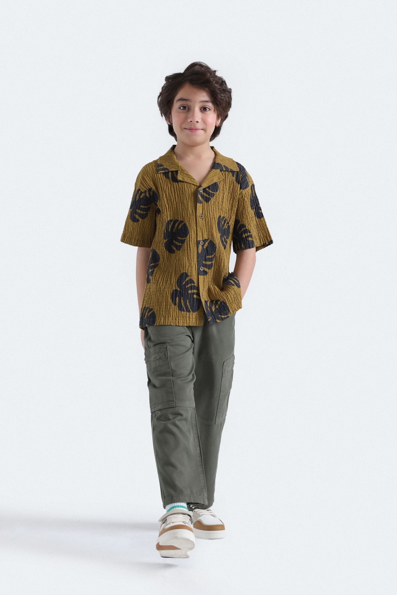 Relaxed Fit Cargo Trousers - Image 5