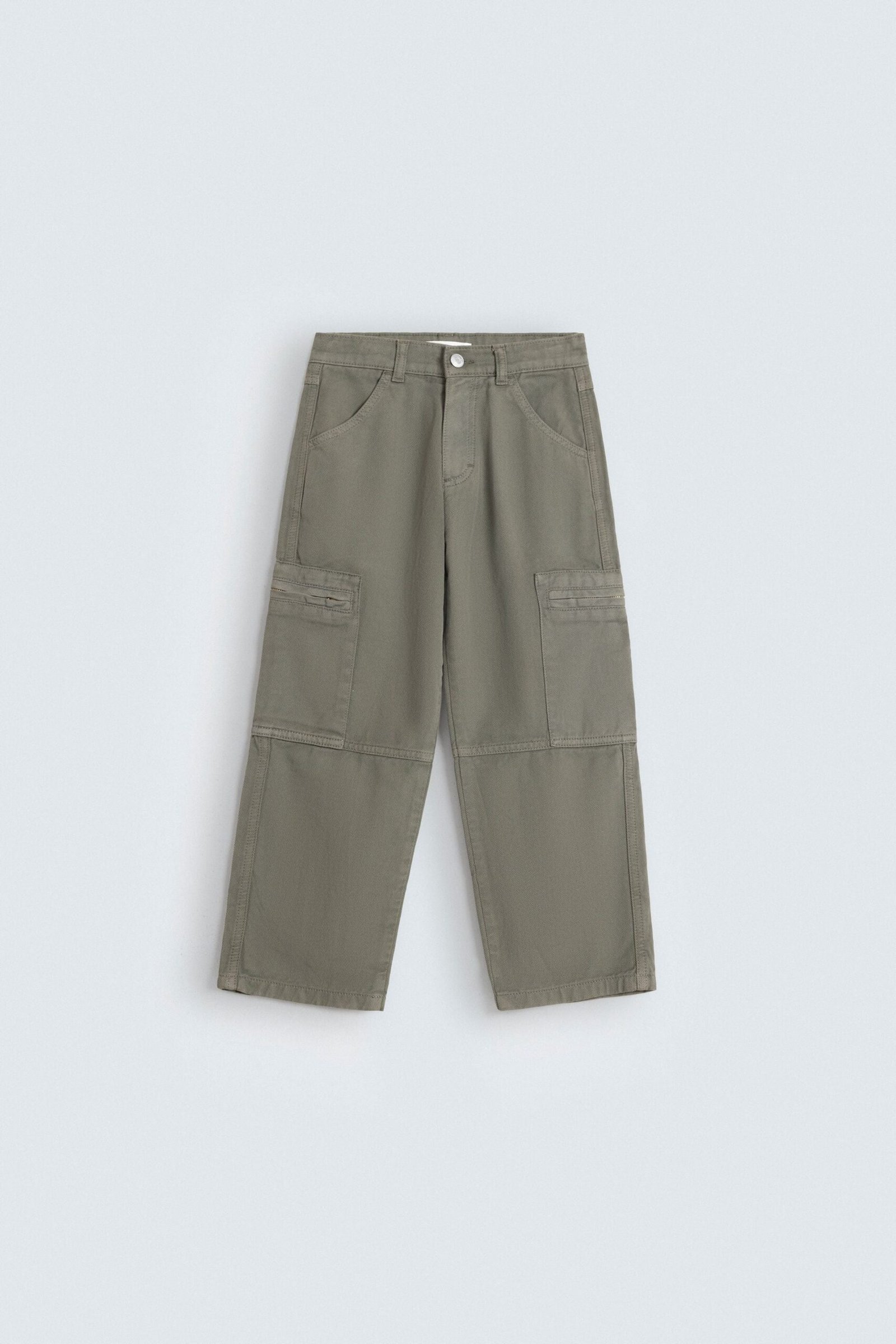 Relaxed Fit Cargo Trousers