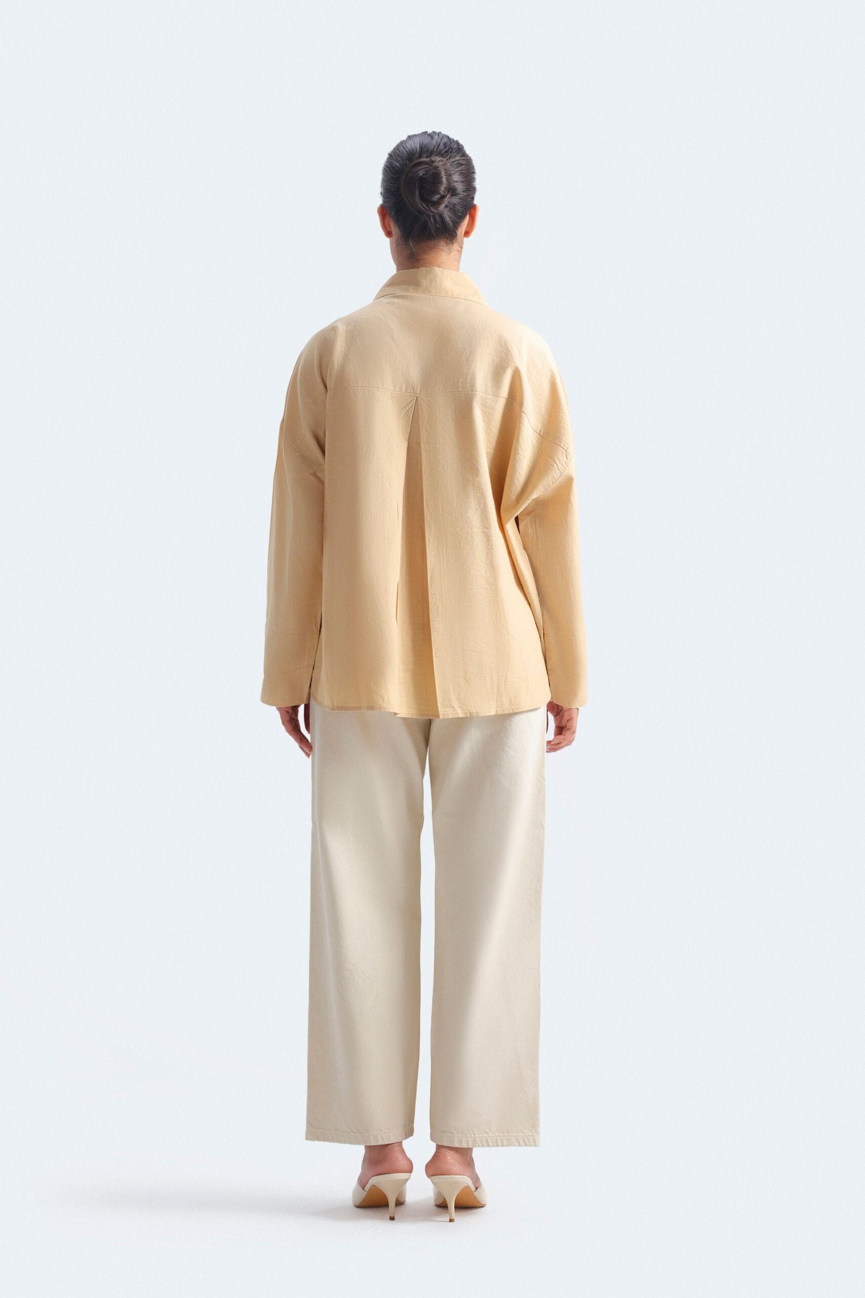 Resort Collar Shirt - Image 11