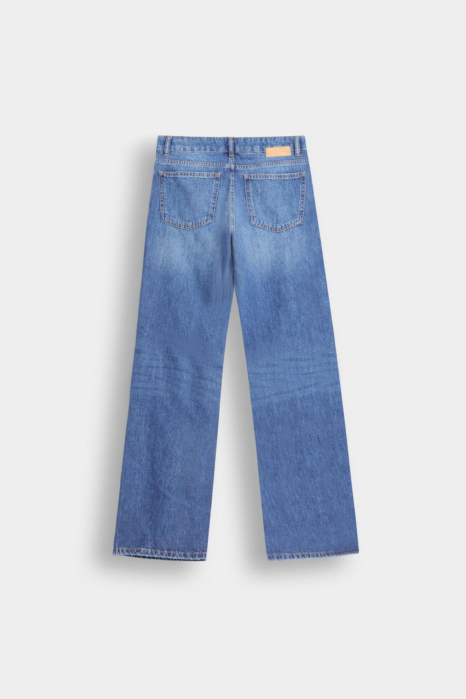 Low-Rise Wide Leg Jeans - Image 4
