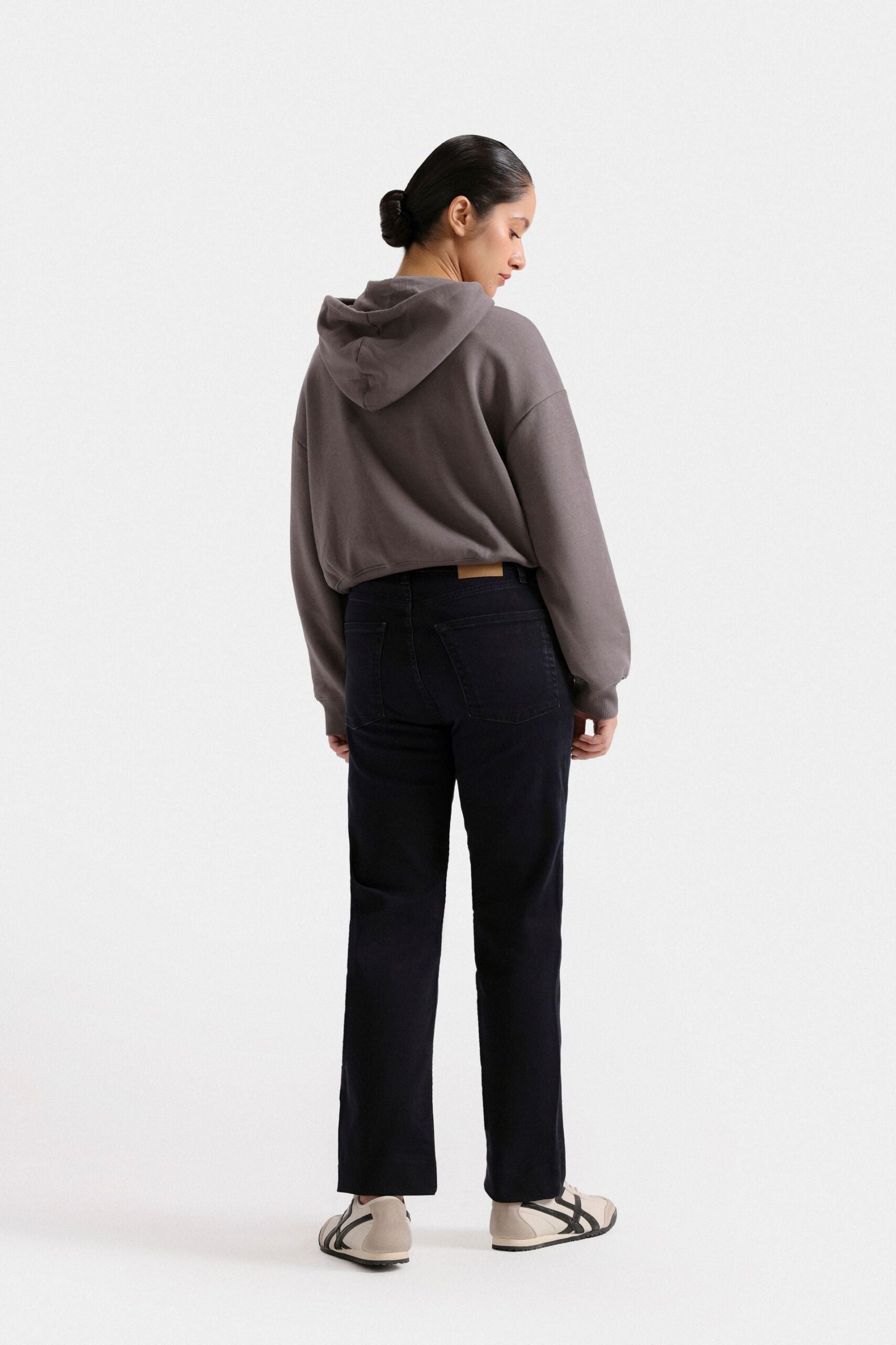 Bootcut High-Waist Jeans - Image 4