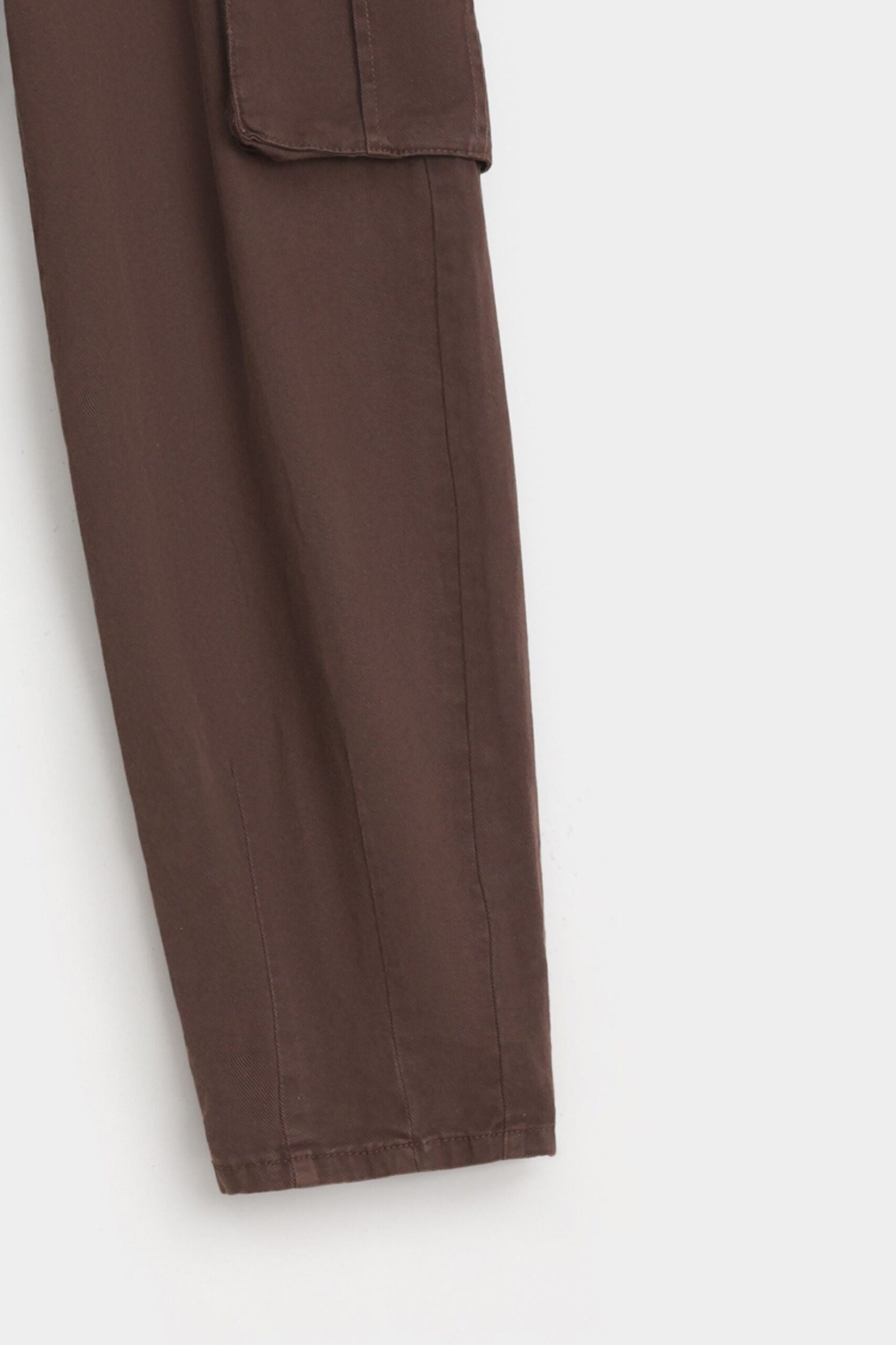 Slouchy Cargo Fit Trousers - Image 17