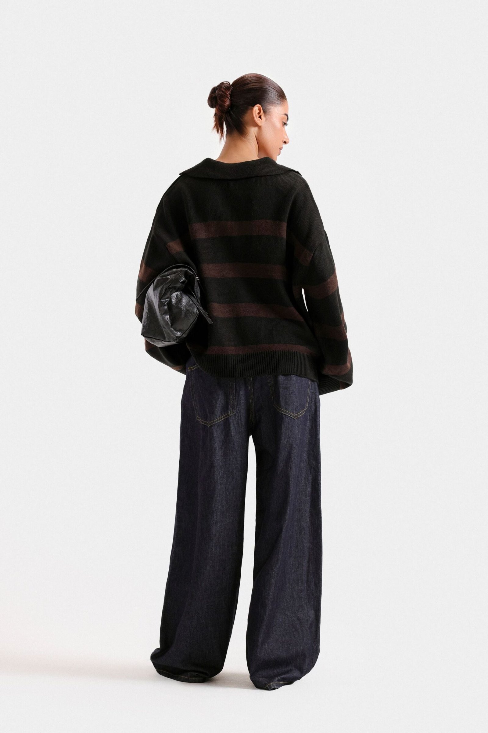 High-Waist Paper Bag Jeans - Image 4