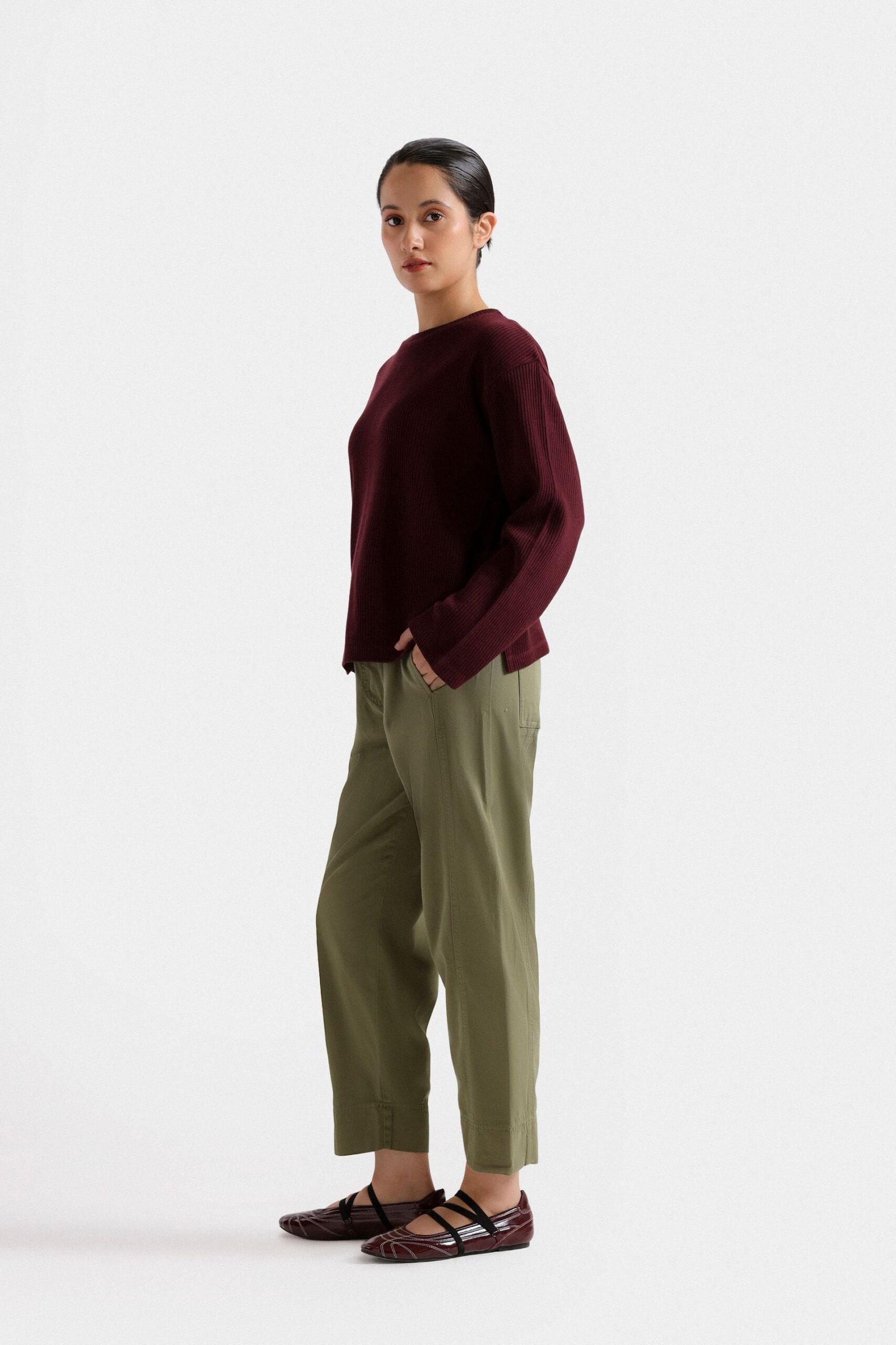 High-Waisted Straight Trousers - Image 9